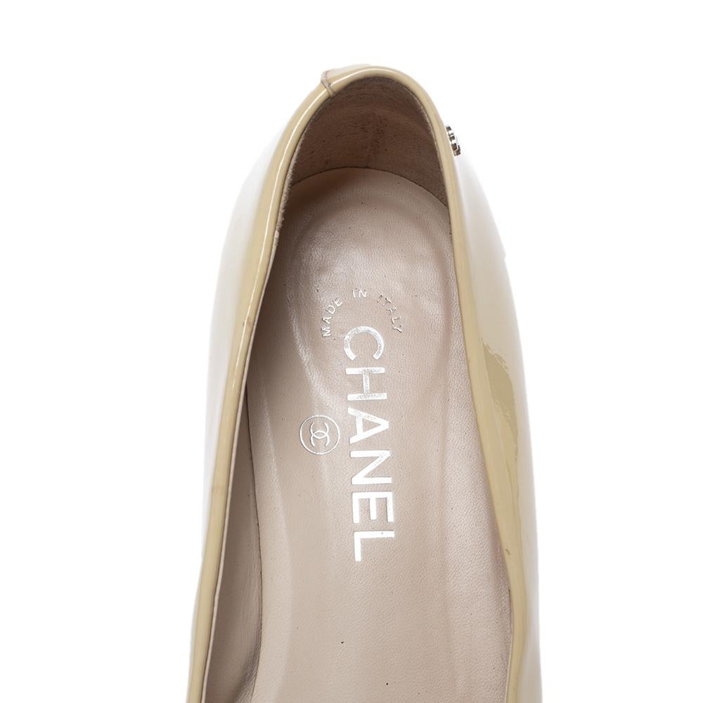 Beige Chanel Two Tone Patent Leather Pearl Embellished Cap Toe Ballet Flats Size 38
