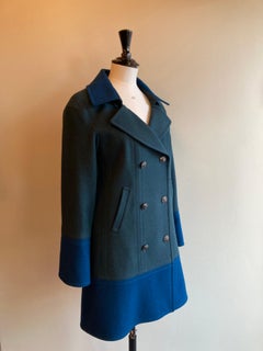 Chanel two toned boiled wool coat . A/W 2013. Size FR 38
