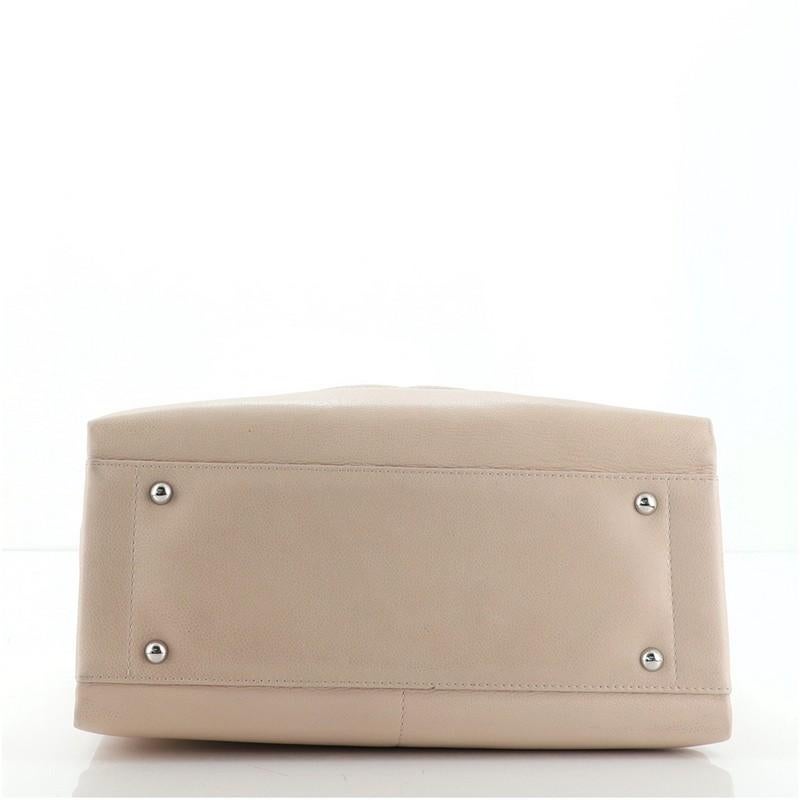Chanel Ultimate Executive Tote Caviar Medium In Good Condition In NY, NY