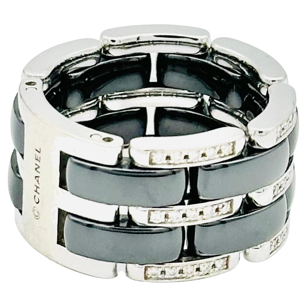 What is a flex ring?