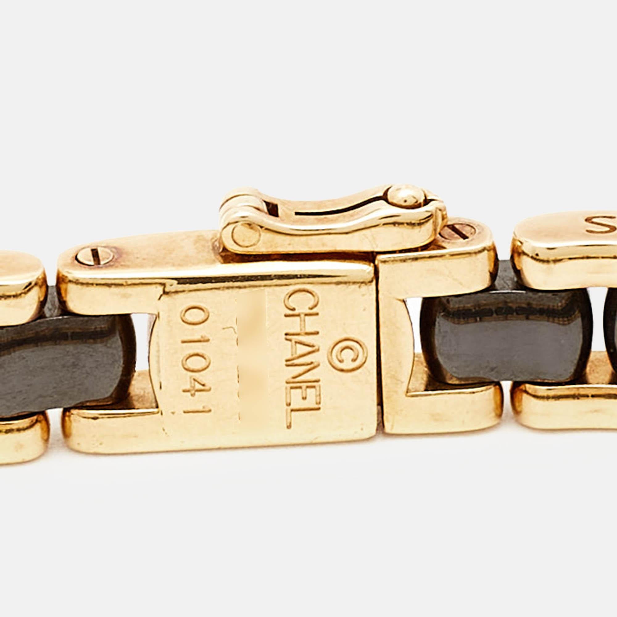 Chanel Ultra Ceramic 18k Yellow Gold Bracelet In Good Condition For Sale In Dubai, Al Qouz 2