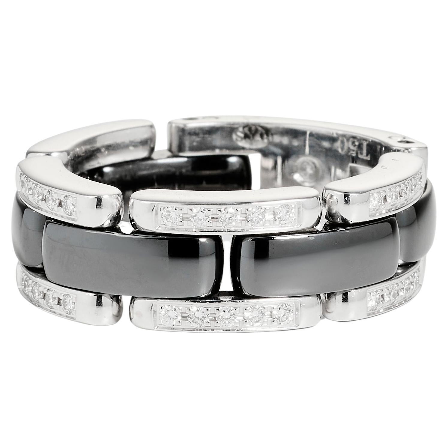 CHANEL Ultra in white gold, black ceramic and diamonds For Sale