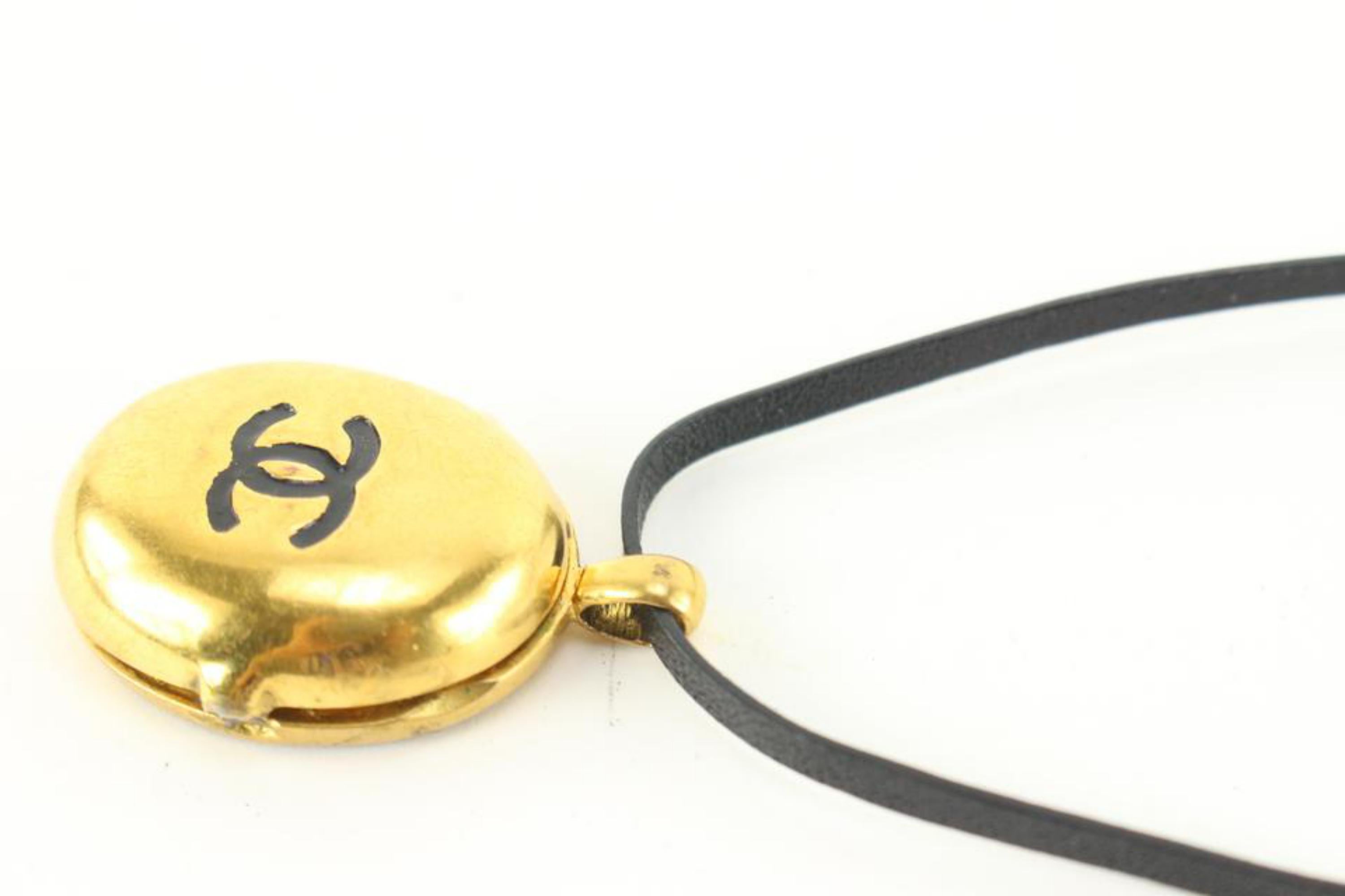 Chanel Ultra Rare 95p Gold x Black CC Logo Locket collier 40cc722s 2
