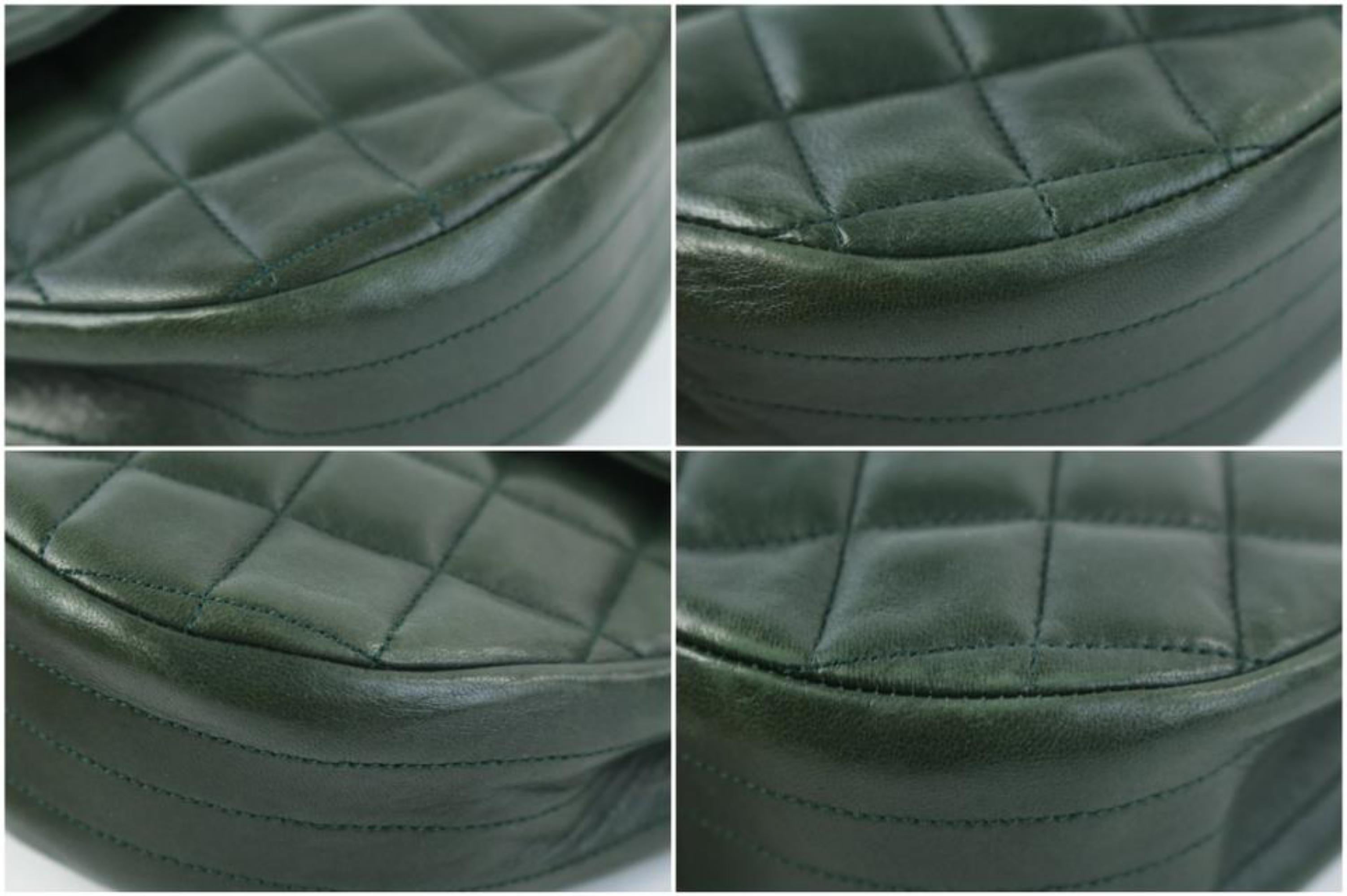 Chanel (Ultra Rare) Jumbo Logo Flap 17cz0717 Forest Green Leather Cross Body Bag For Sale 2