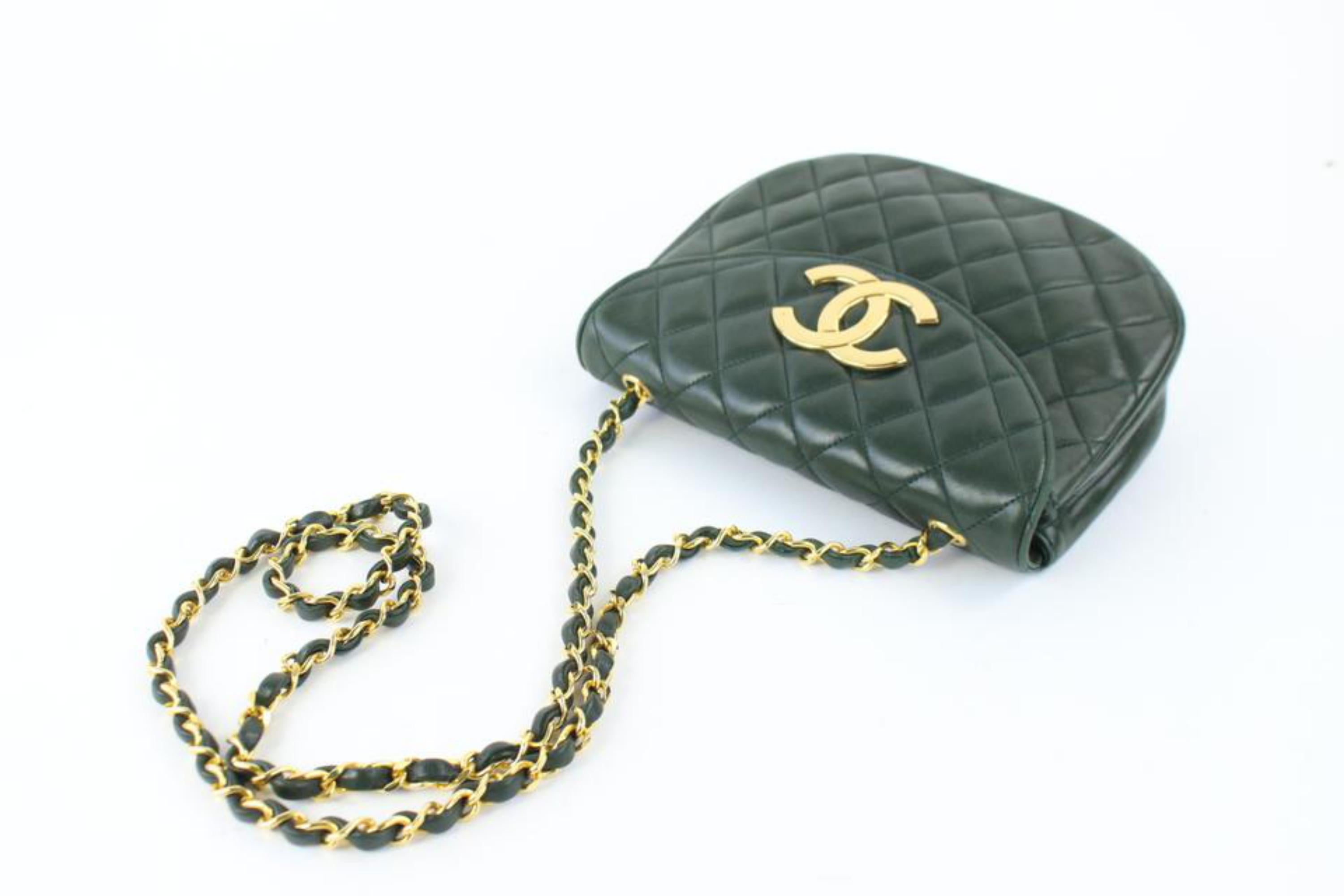 Black Chanel (Ultra Rare) Jumbo Logo Flap 17cz0717 Forest Green Leather Cross Body Bag For Sale