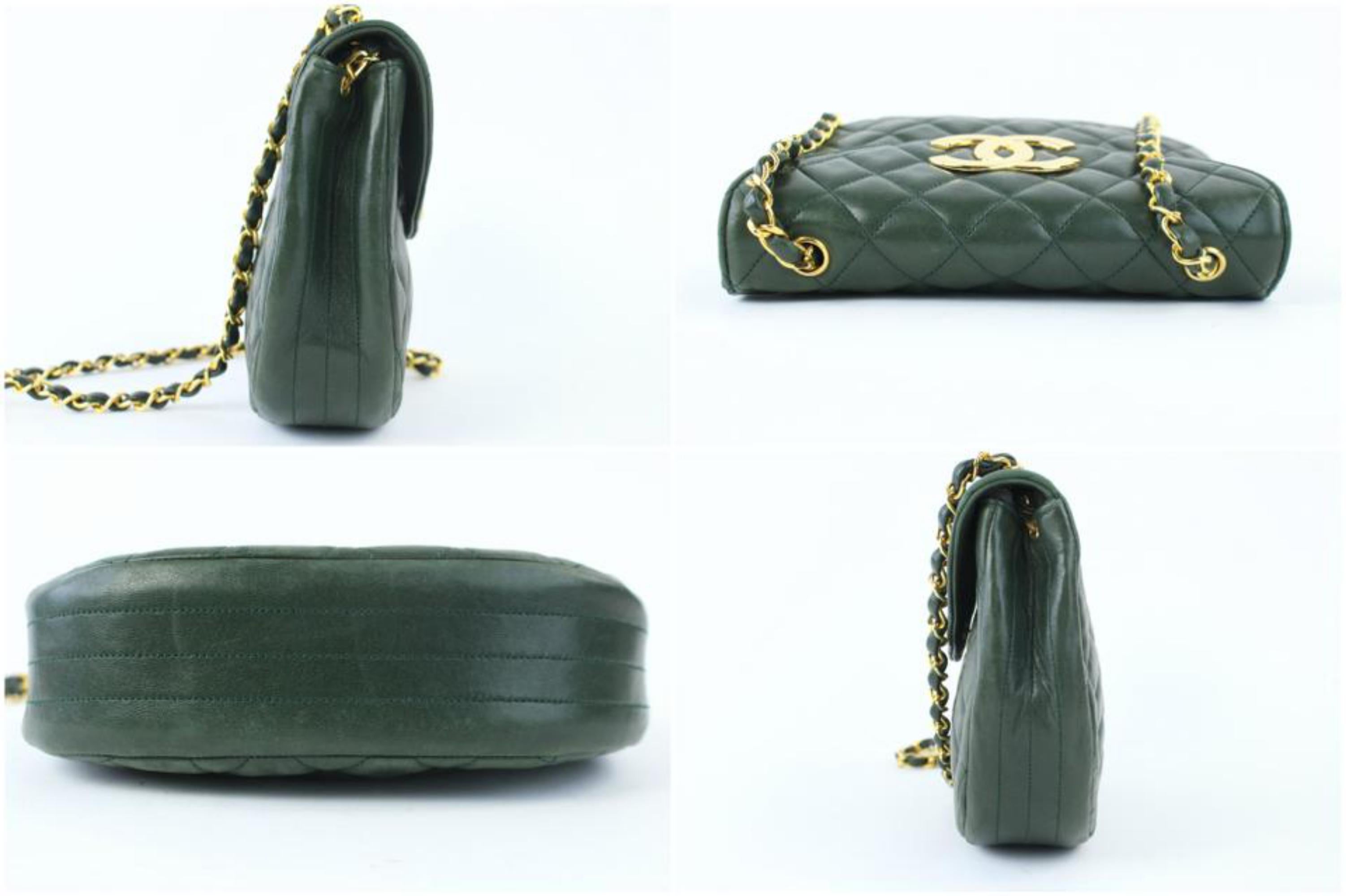 Chanel (Ultra Rare) Jumbo Logo Flap 17cz0717 Forest Green Leather Cross Body Bag In Fair Condition For Sale In Forest Hills, NY