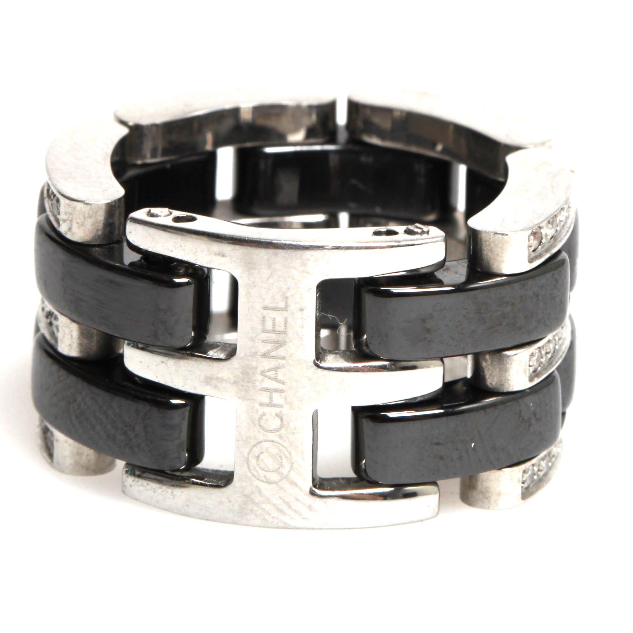 CHANEL Ultra Ring In Good Condition For Sale In Melbourne, Victoria
