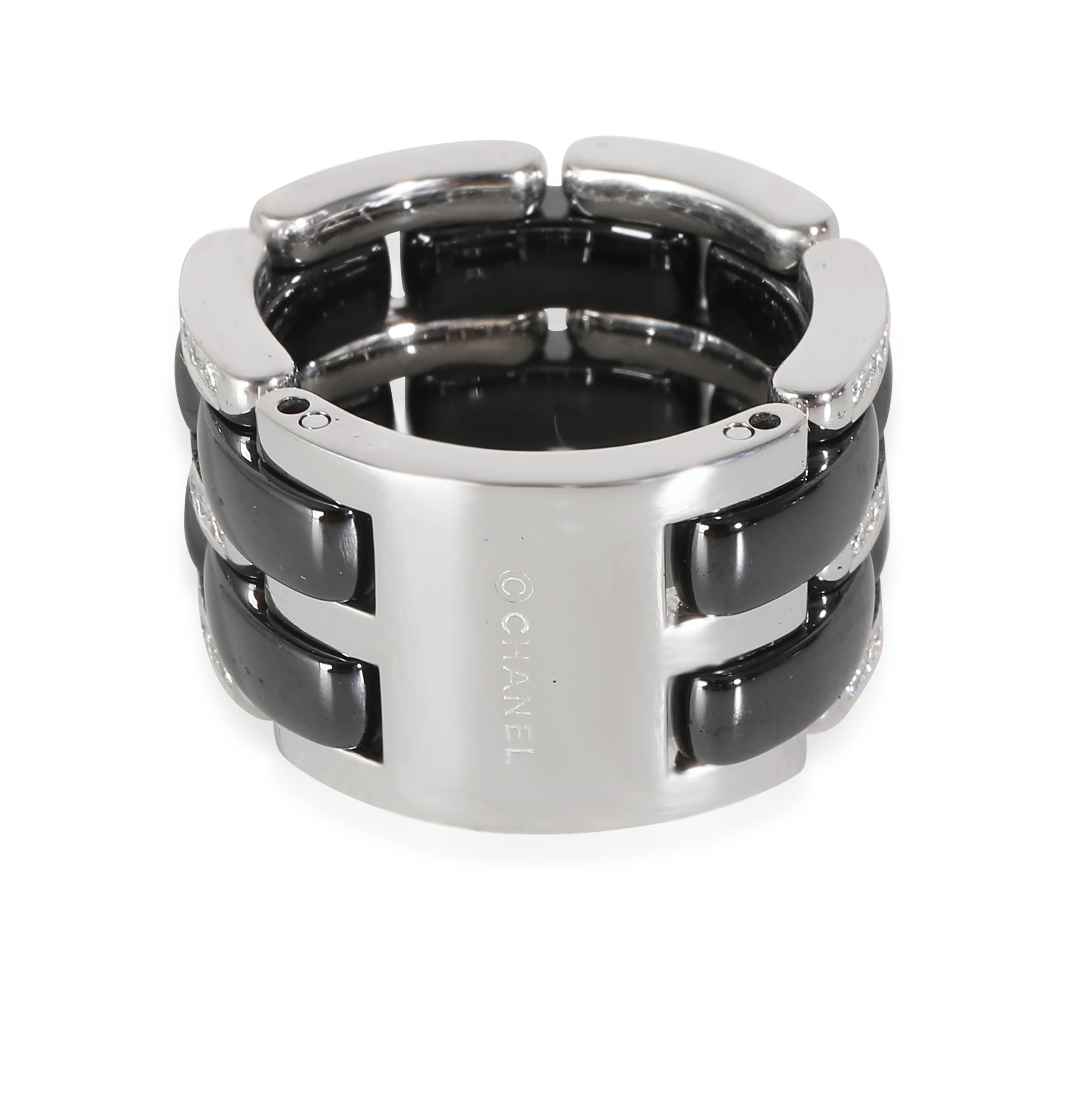 Chanel Ultra Ring in 18K 18K White Gold 0.37 CTW

PRIMARY DETAILS
SKU: 139196
Listing Title: Chanel Ultra Ring in 18K 18K White Gold 0.37 CTW
Condition Description: Retails for 7350 USD. In excellent condition and recently polished. Ring size is 6.