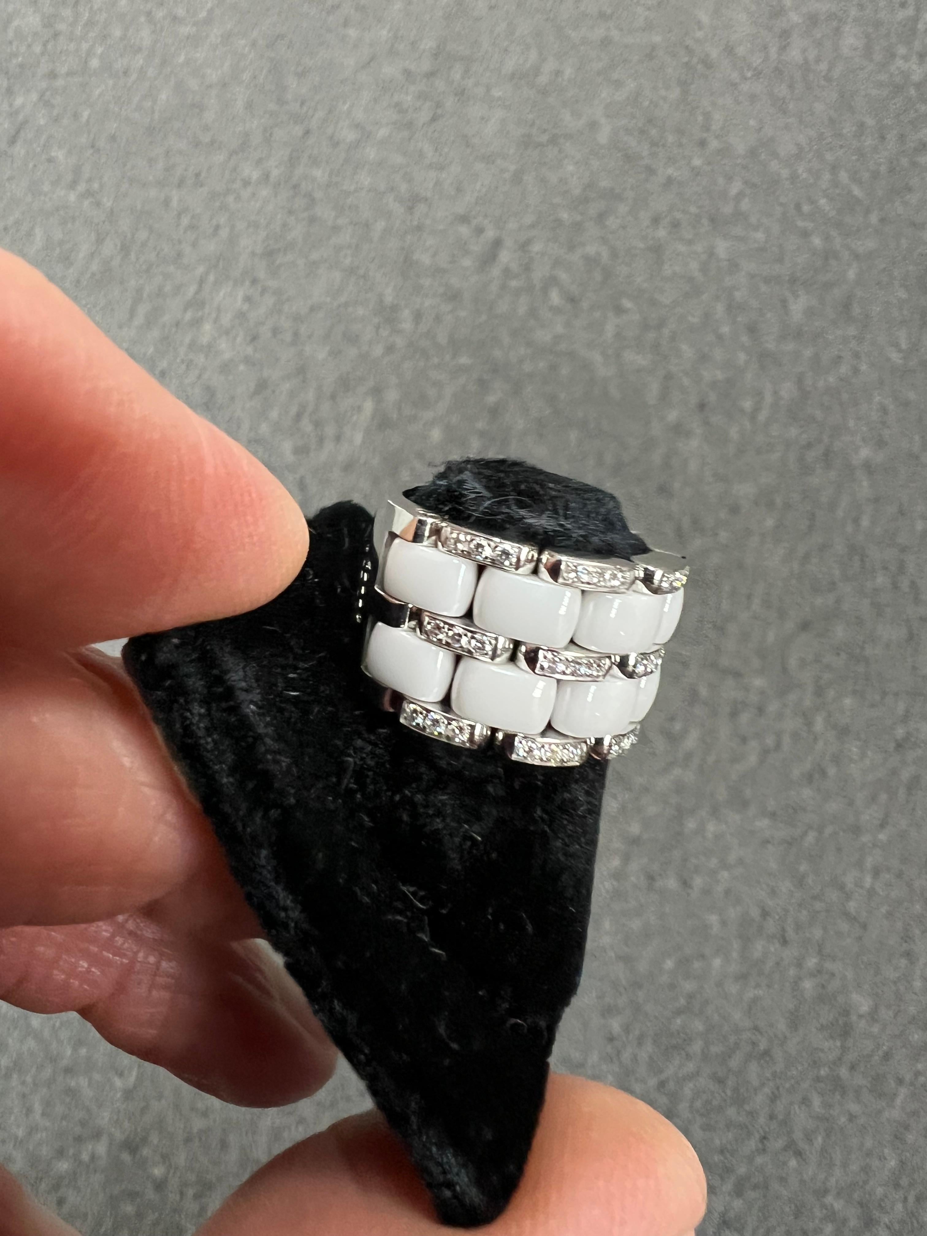Chanel Ultra Wide White Ceramic Diamond Flex Ring In Good Condition For Sale In Los Angeles, CA