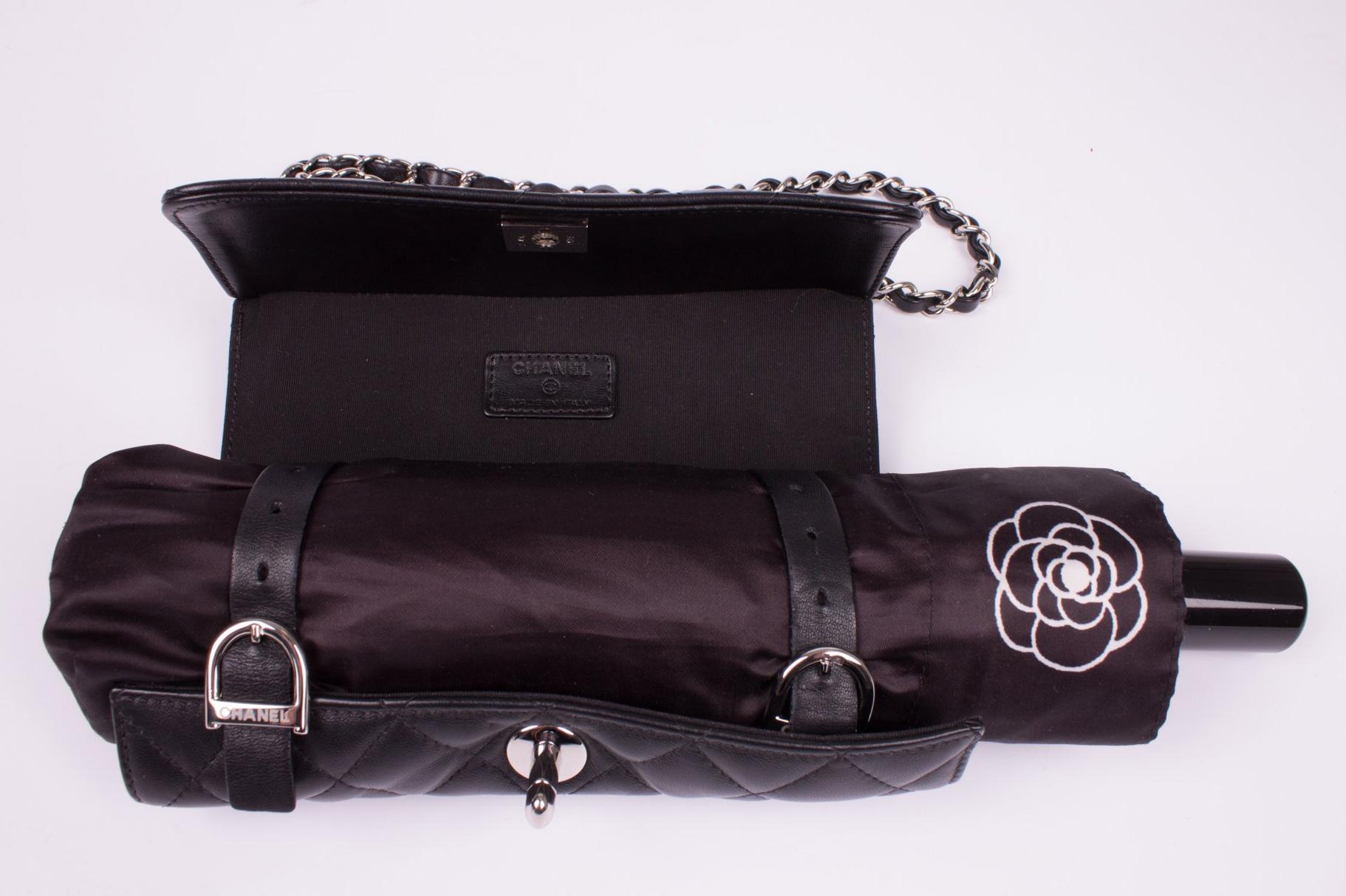 Chanel Umbrella Case Single Flap Bag - black leather In Excellent Condition In Baarn, NL