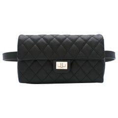 Sac de ceinture en cuir noir Uniform Caviar de Chanel