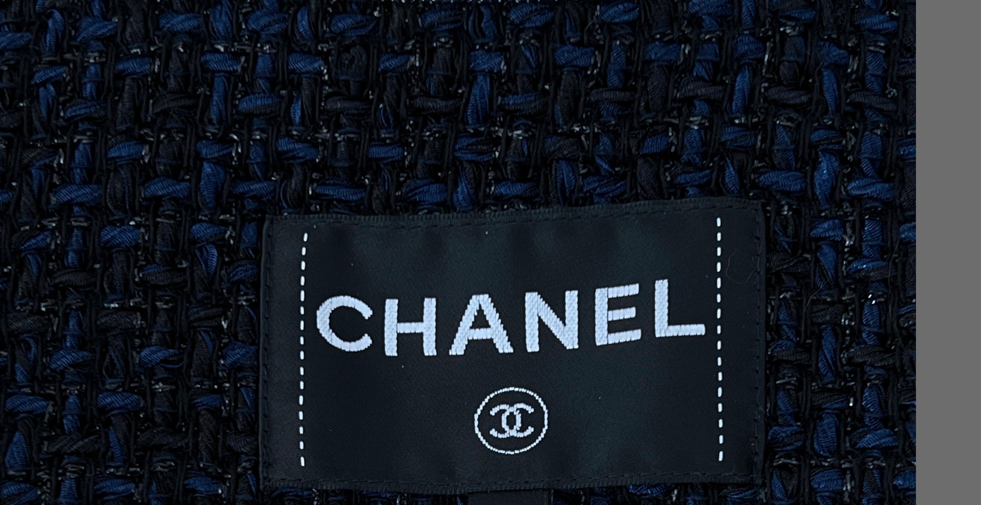 Chanel Urban Couture Navy Tweed and Denim Jacket 38 FR For Sale 14