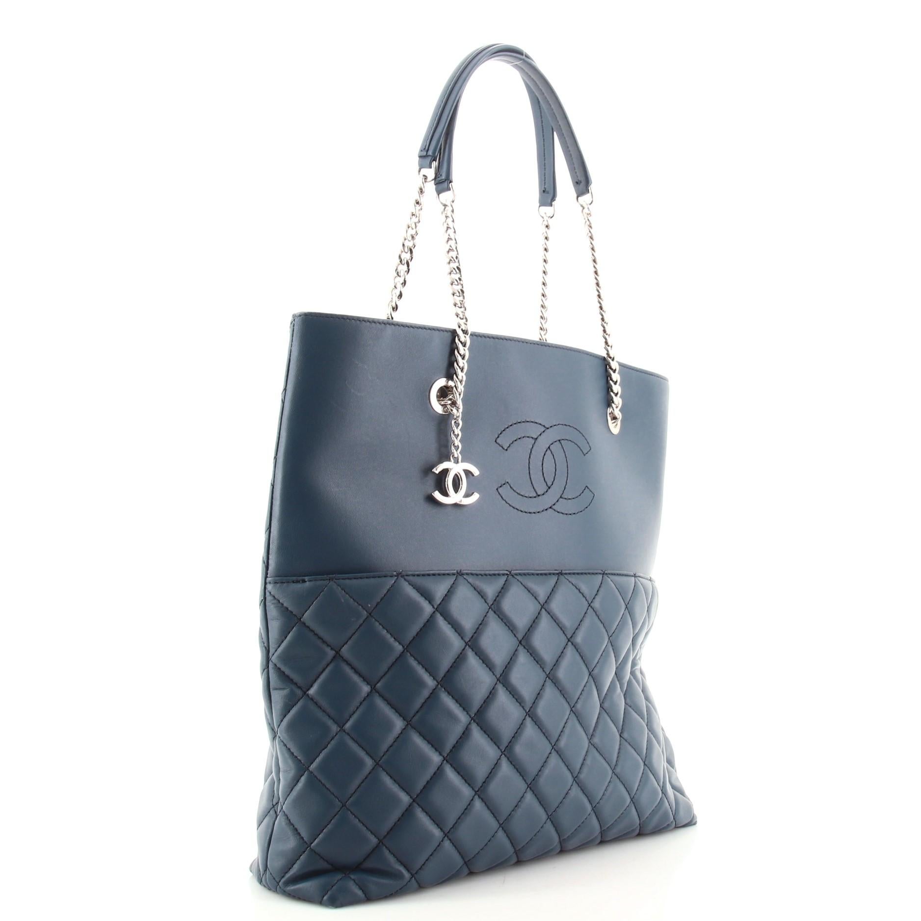 Gray Chanel Urban Delight Chain Tote Quilted Lambskin Medium
