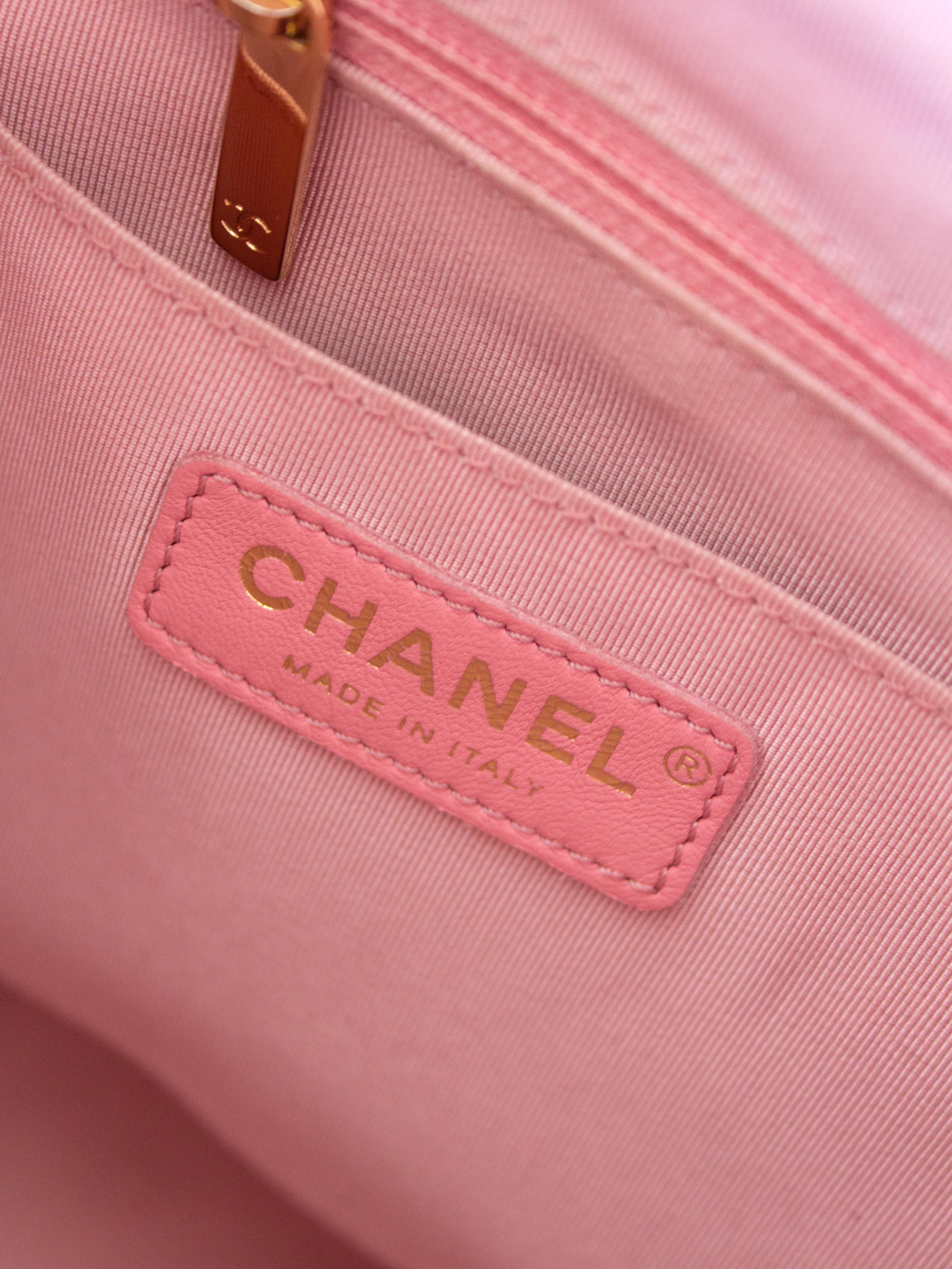 Chanel Urban Spirit Rosa gesteppter Lammfell-Leder-Rucksack Gold CC 7