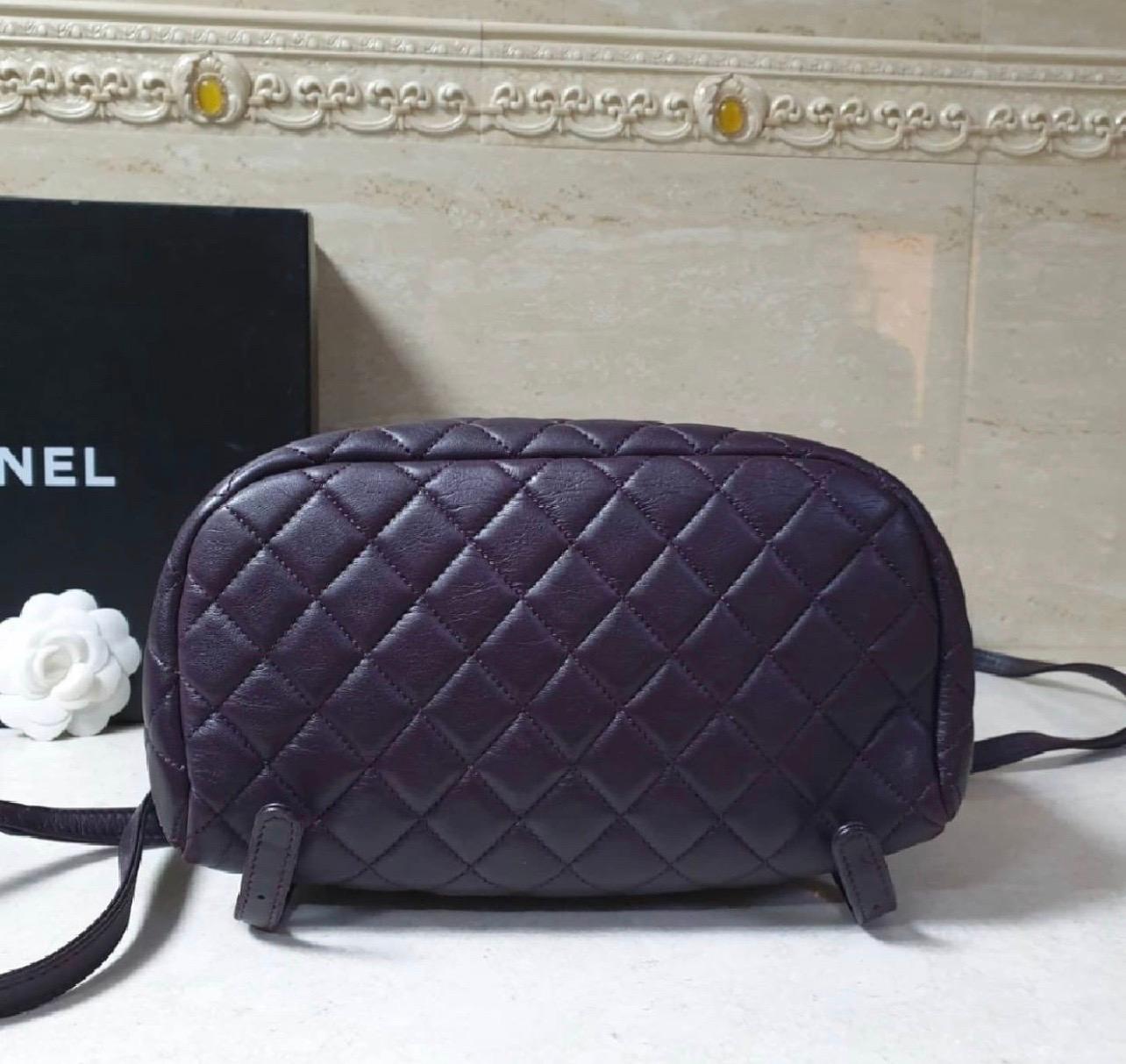 CHANEL Urban Spirit Purple Large Backpack In Good Condition In Krakow, PL
