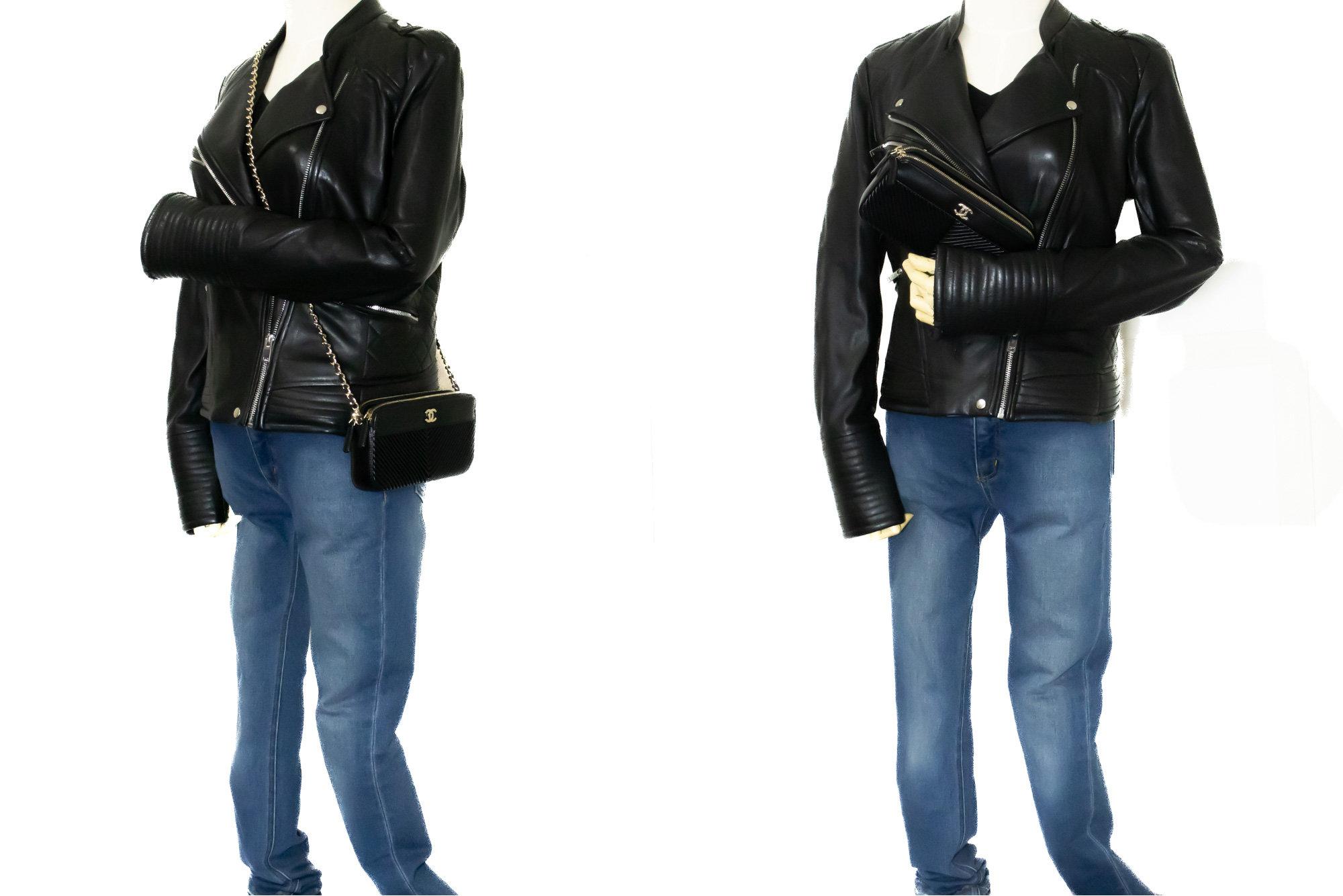 CHANEL Portefeuille WOC en cuir d'agneau à double fermeture éclair en V sur chaîne en vente 6