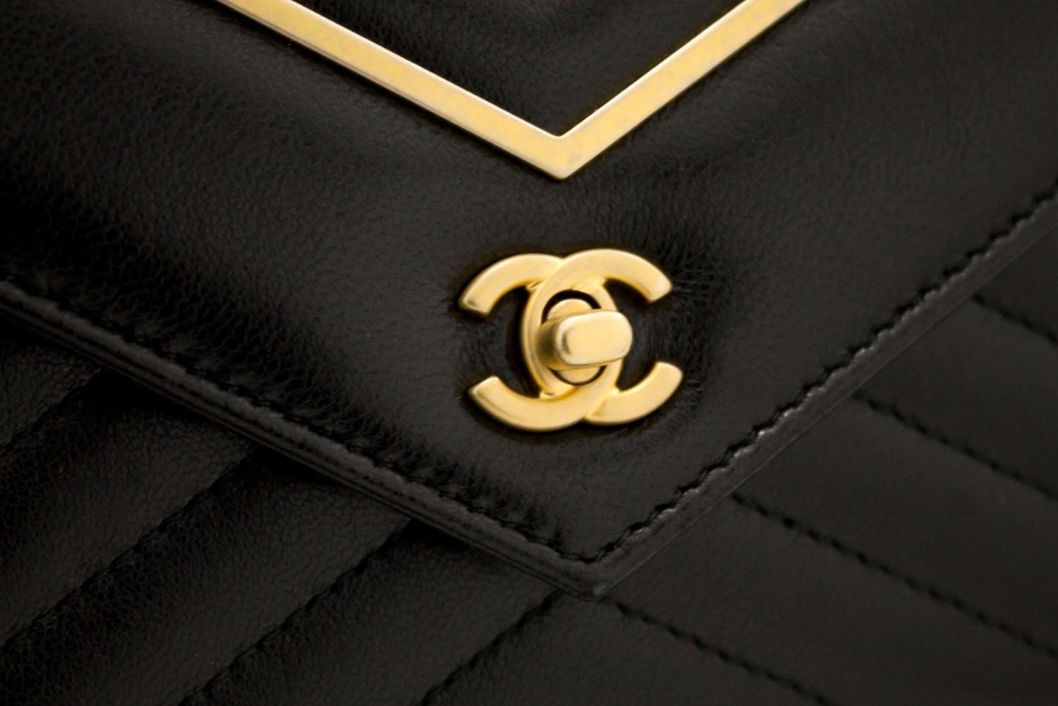 CHANEL V-Stitch WOC Wallet On Chain Black Shoulder Crossbody Bag Leather 7