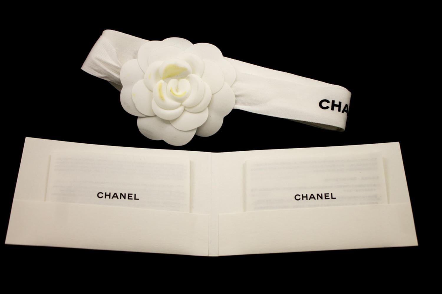 CHANEL V-Stitch WOC Wallet On Chain Black Shoulder Crossbody Bag Leather 13