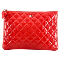 Chanel Valentine Hearts O Case Clutch Quilted Patent Medium