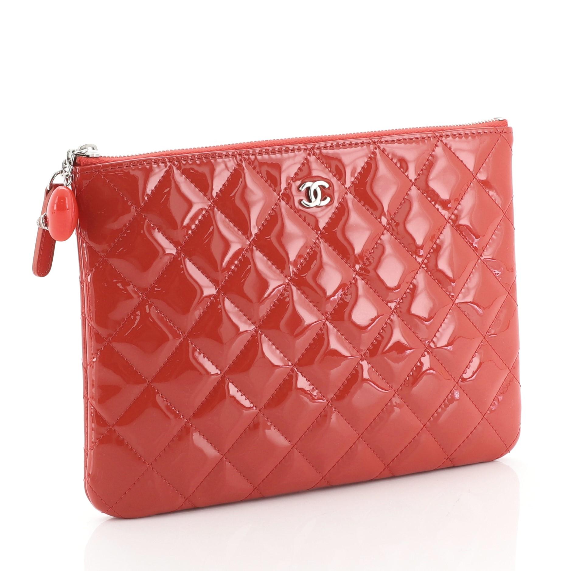 Red Chanel Valentine Hearts O Case Clutch Quilted Patent Small