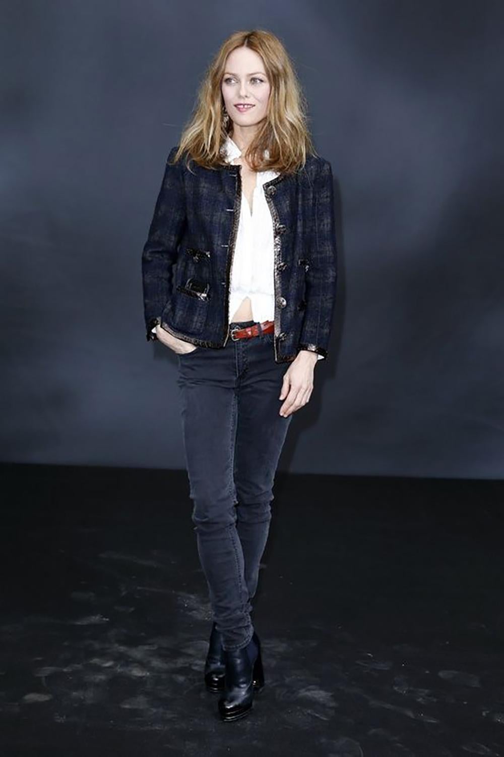 Chanel Vanessa Paradis Style CC Gripoix Buttons Tweed Jacket 5
