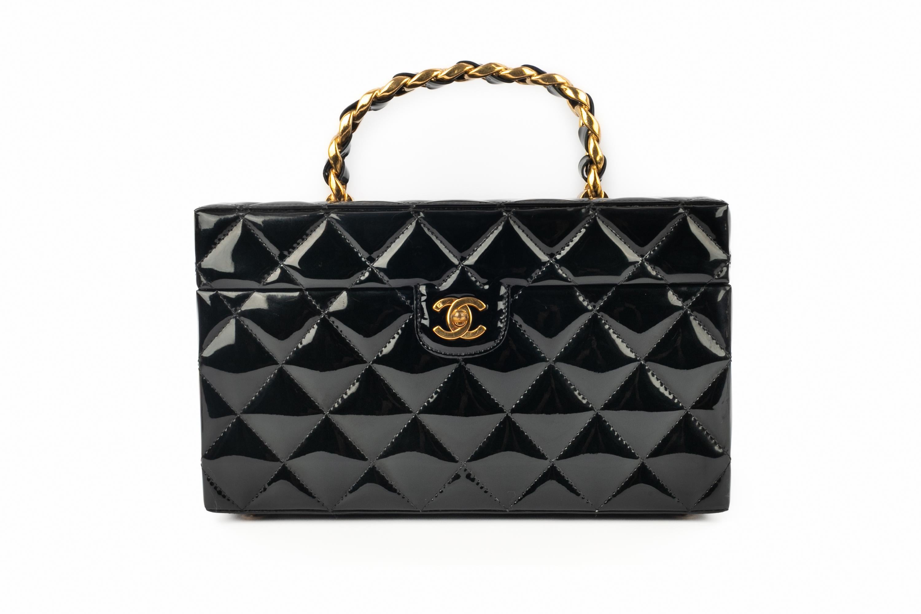 Noir Sac de toilette Chanel en vente