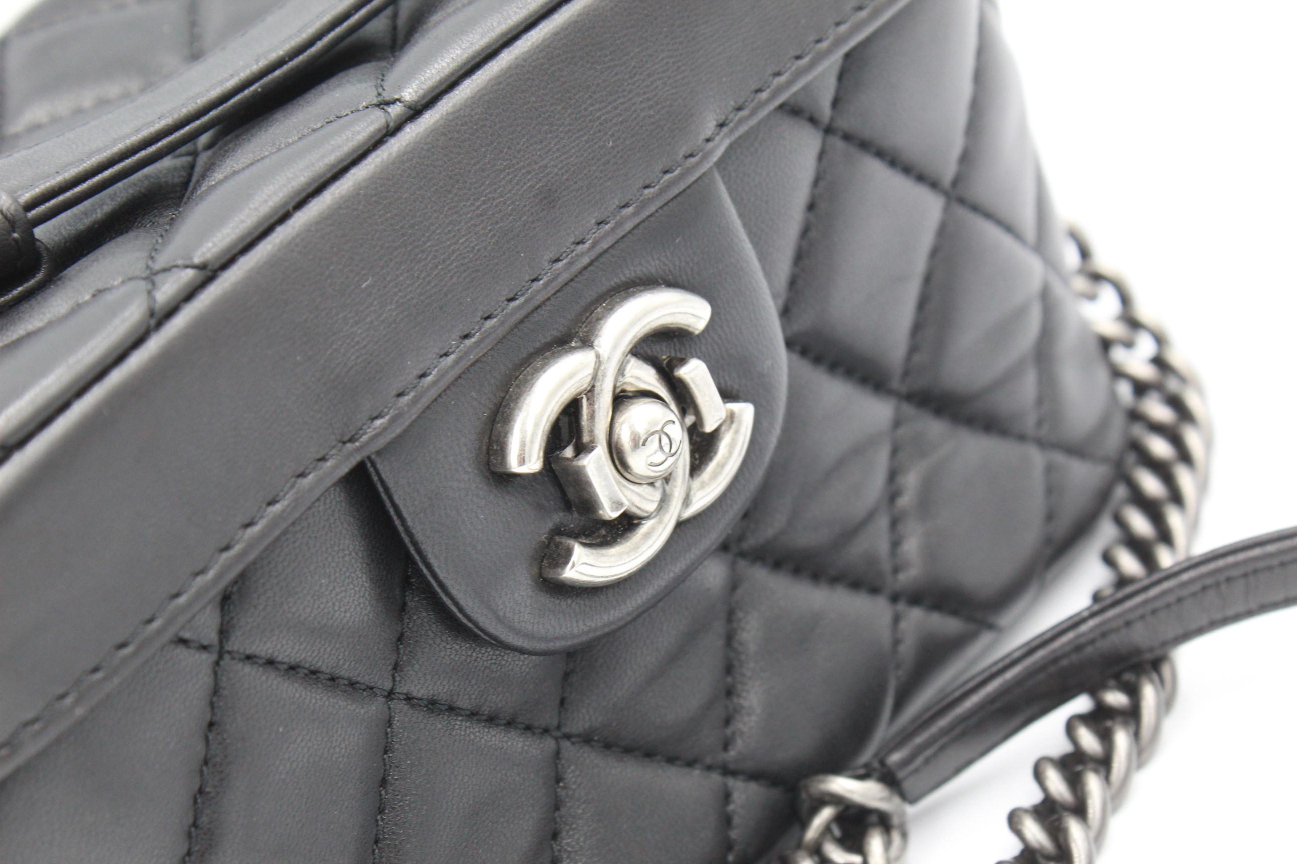 Black Chanel Vanity Boy bag in black leather For Sale
