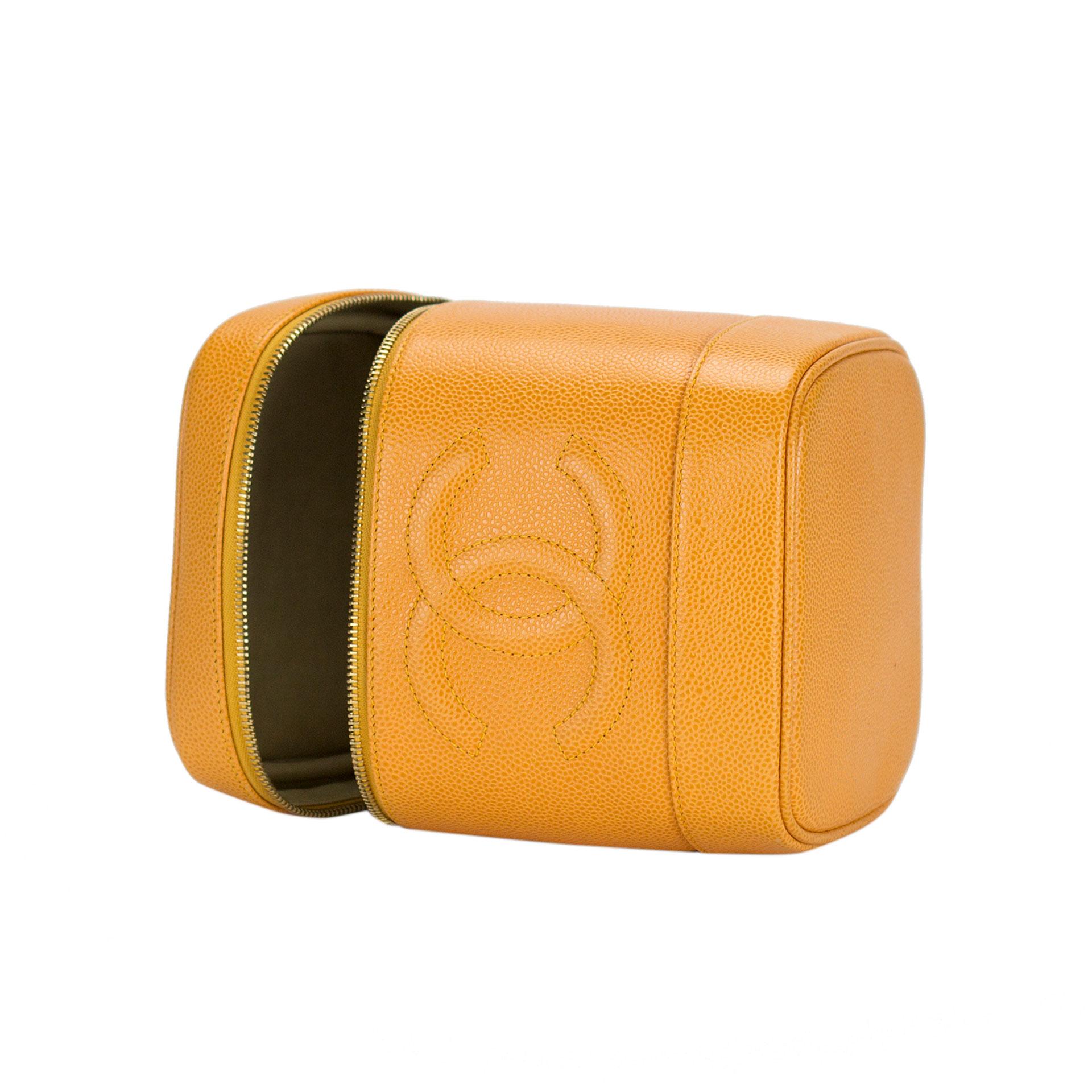 chanel makeup vanity case
