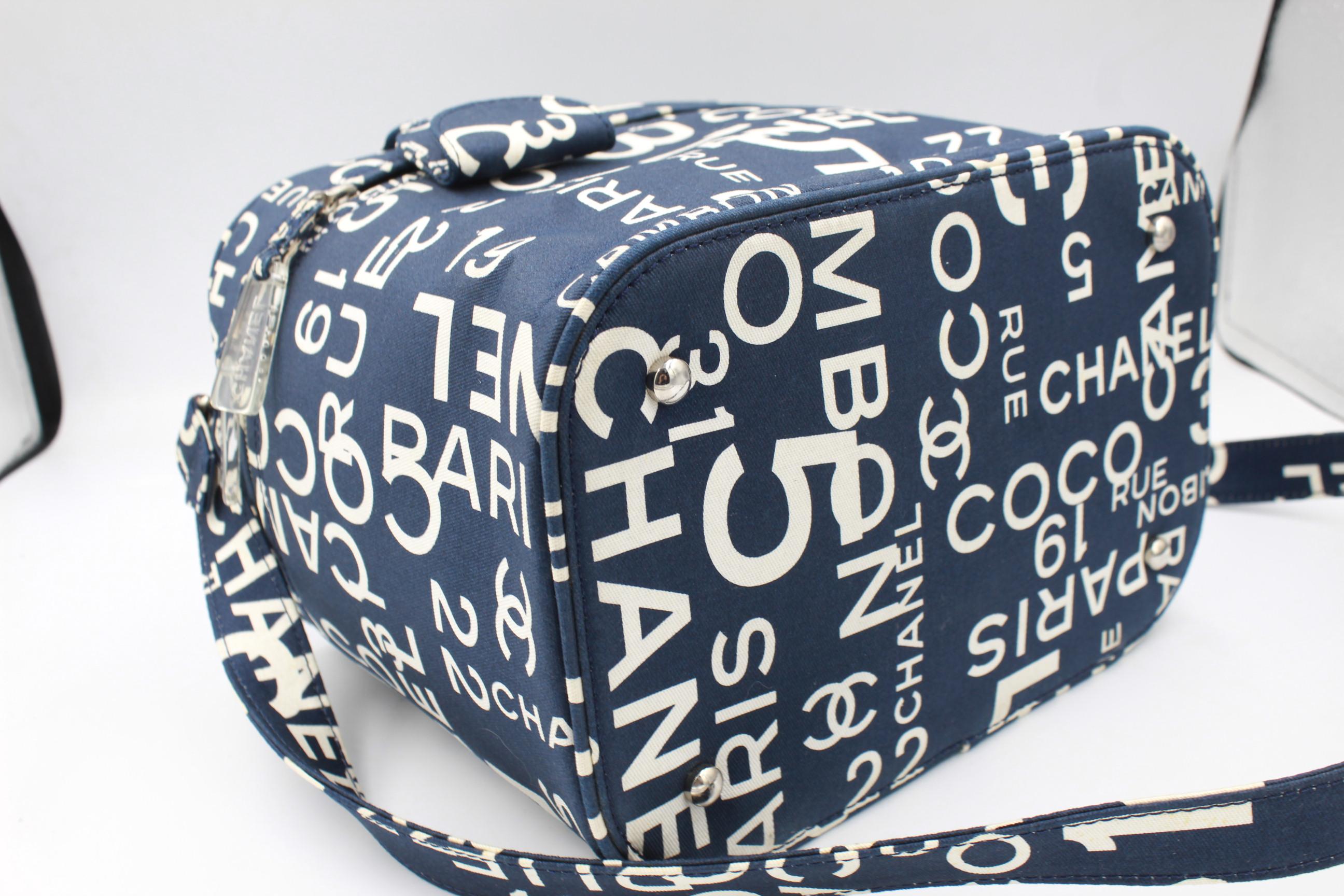 Black Chanel vanity case in canvas, print « Cambon » For Sale