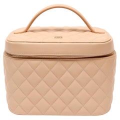 Chanel Vanity Case Pink Lambskin Leather