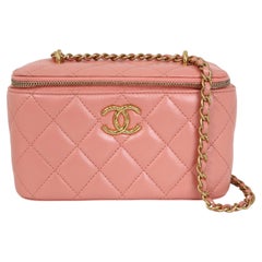 Chanel Vanity Case en cuir rose