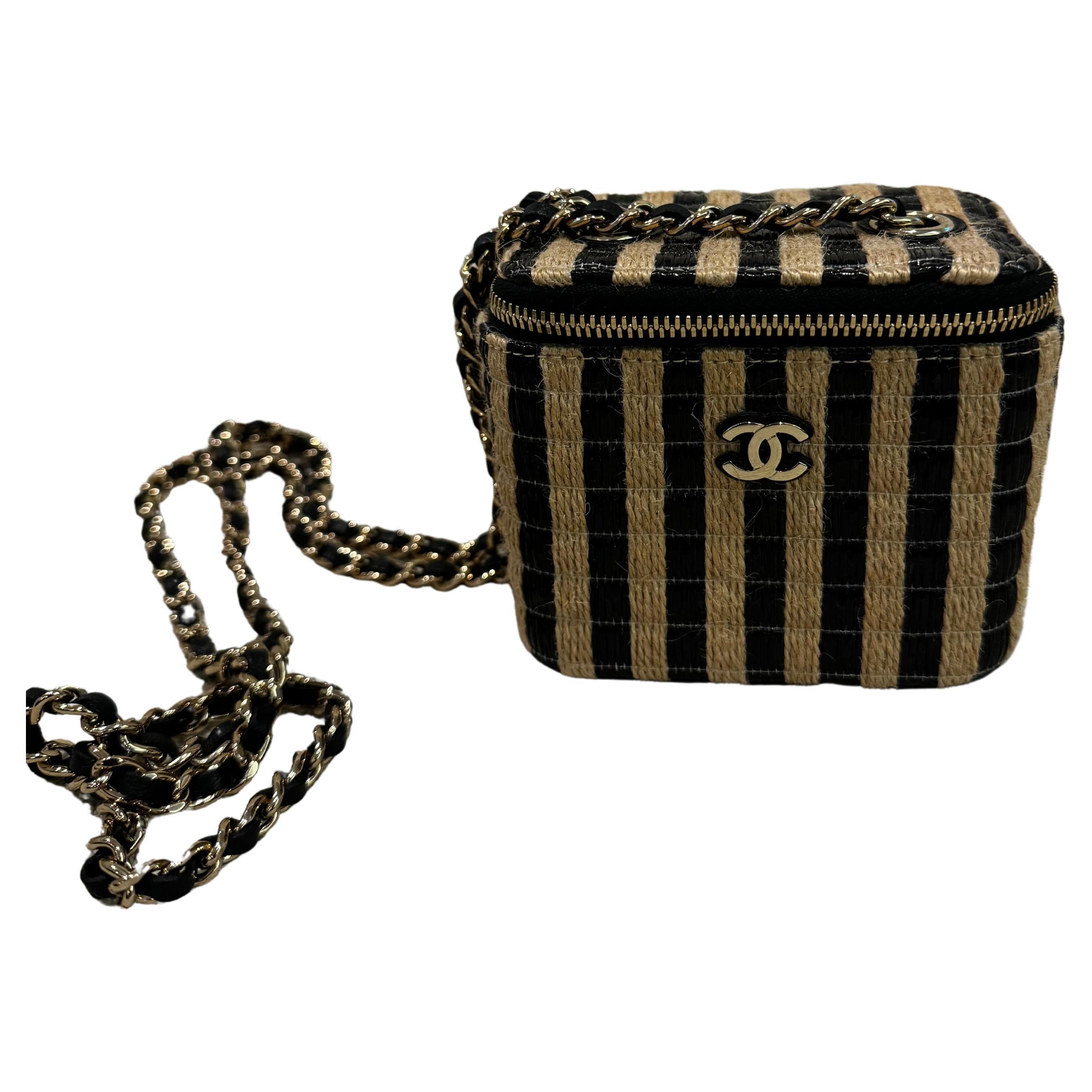 Chanel vanity case raffia bag  For Sale