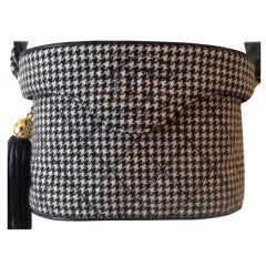 Chanel Vanity Case Very Houndstooth Black White Wool Shoulder Bag
