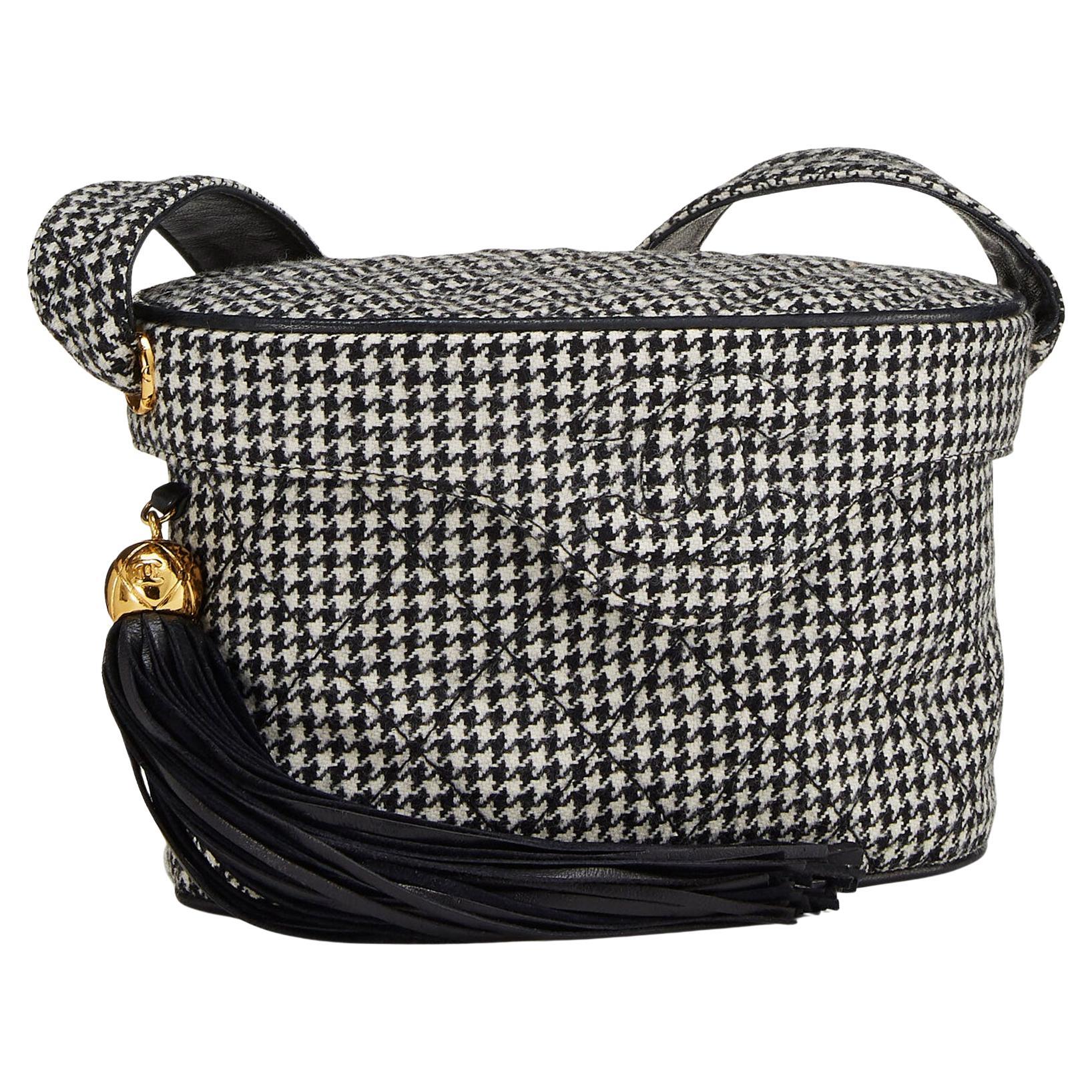 Chanel Vanity Case Very Houndstooth Black White Wool Shoulder Bag