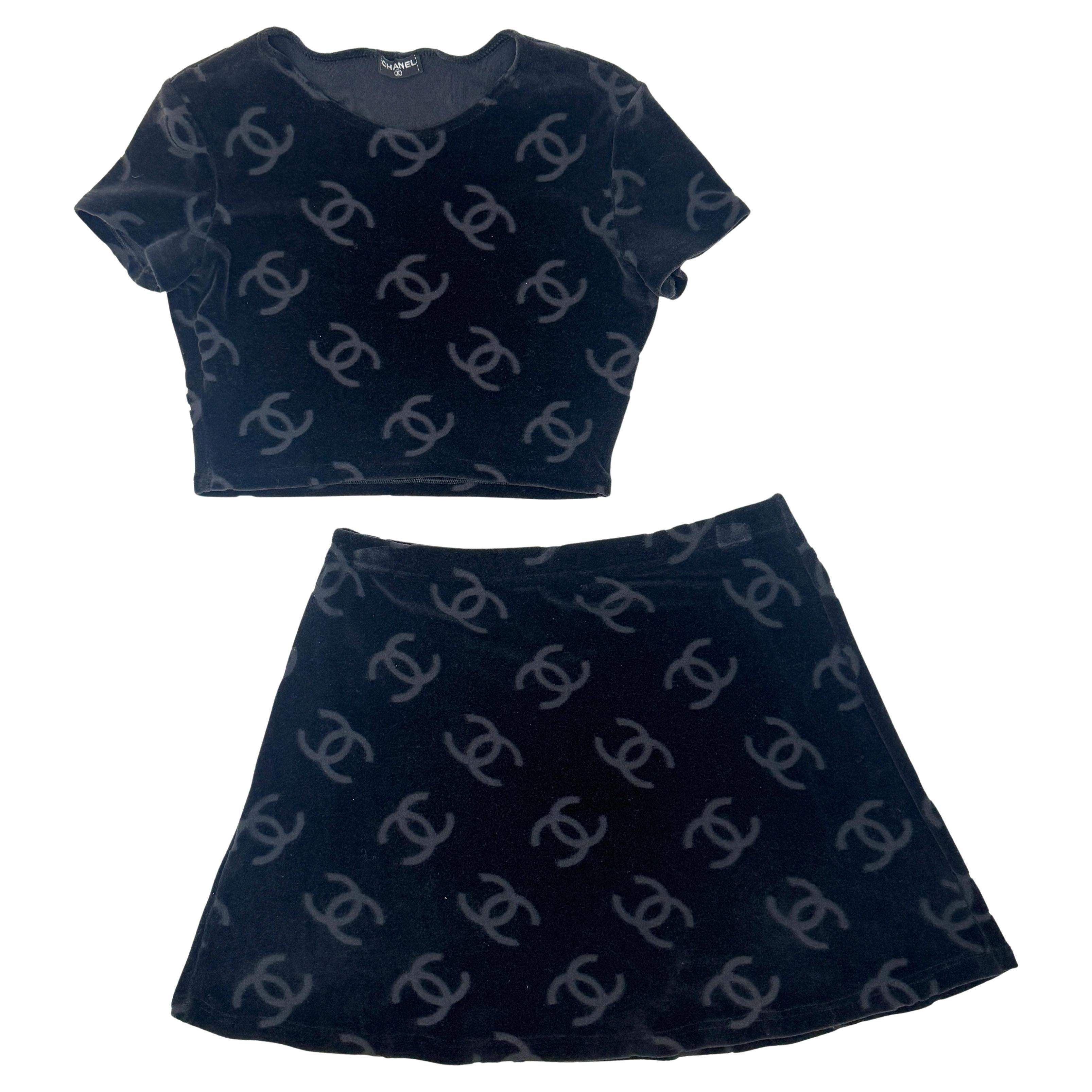 Chanel Velour Logo Set – 1996 For Sale