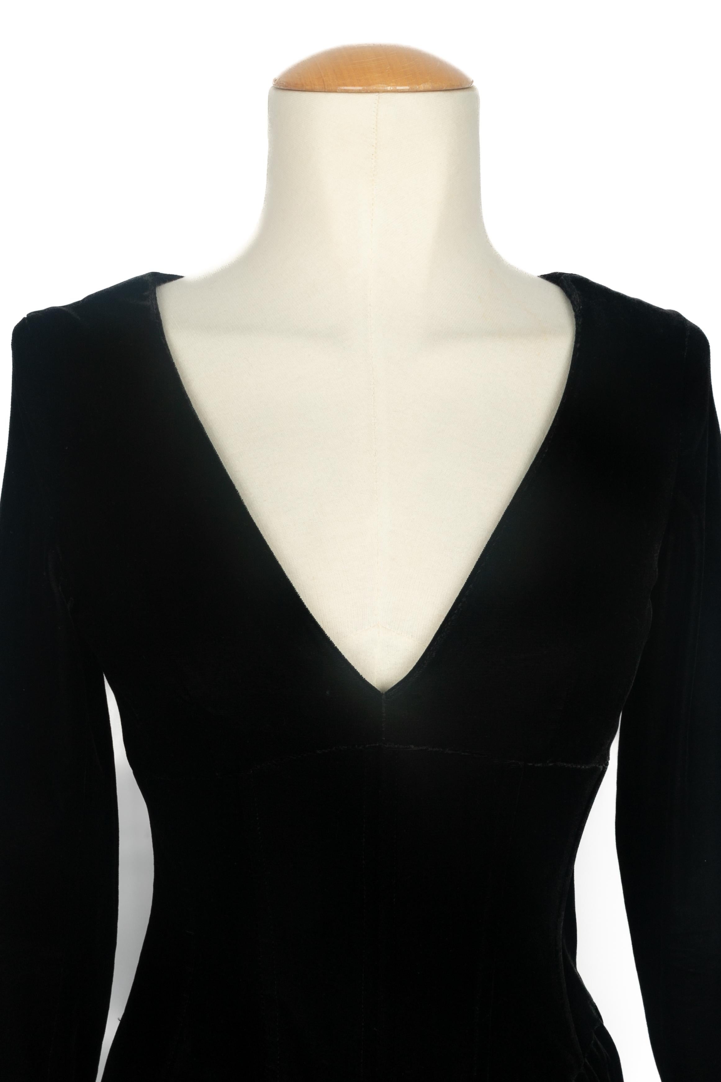 Nero Chanel velvet jumpsuit 1990s in vendita