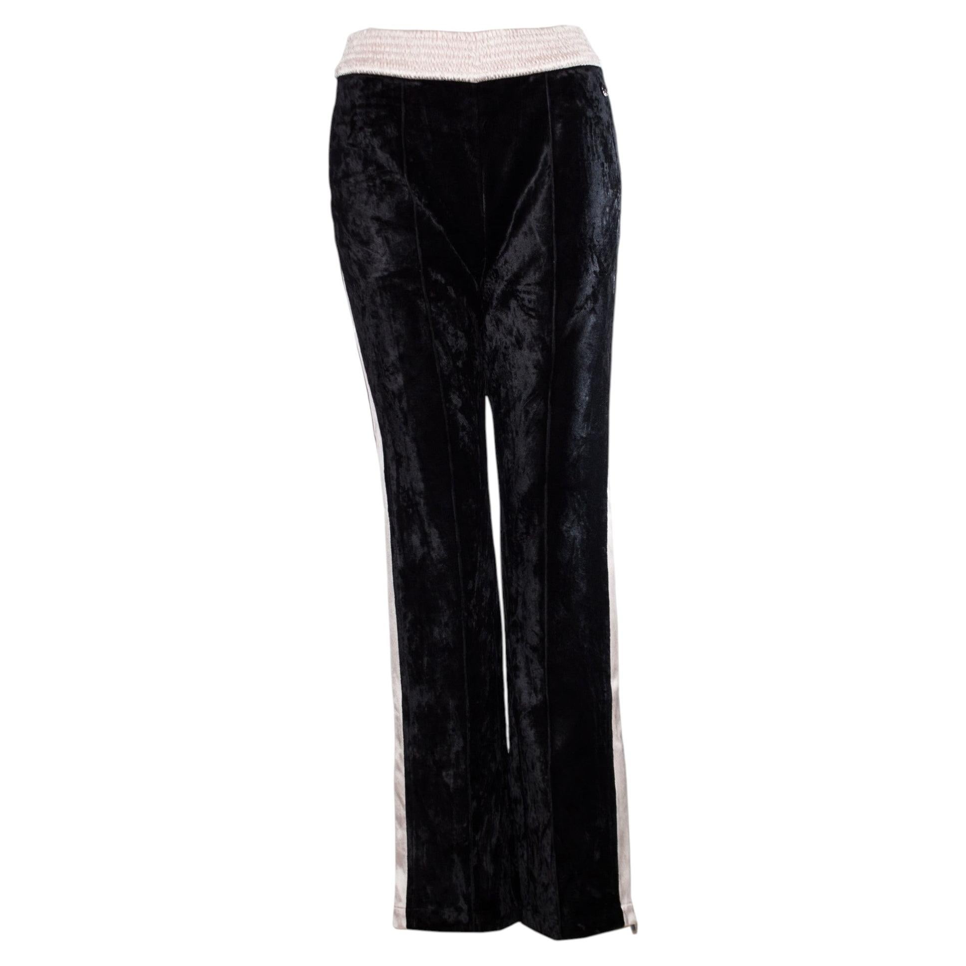 Chanel, Velvet sports pants