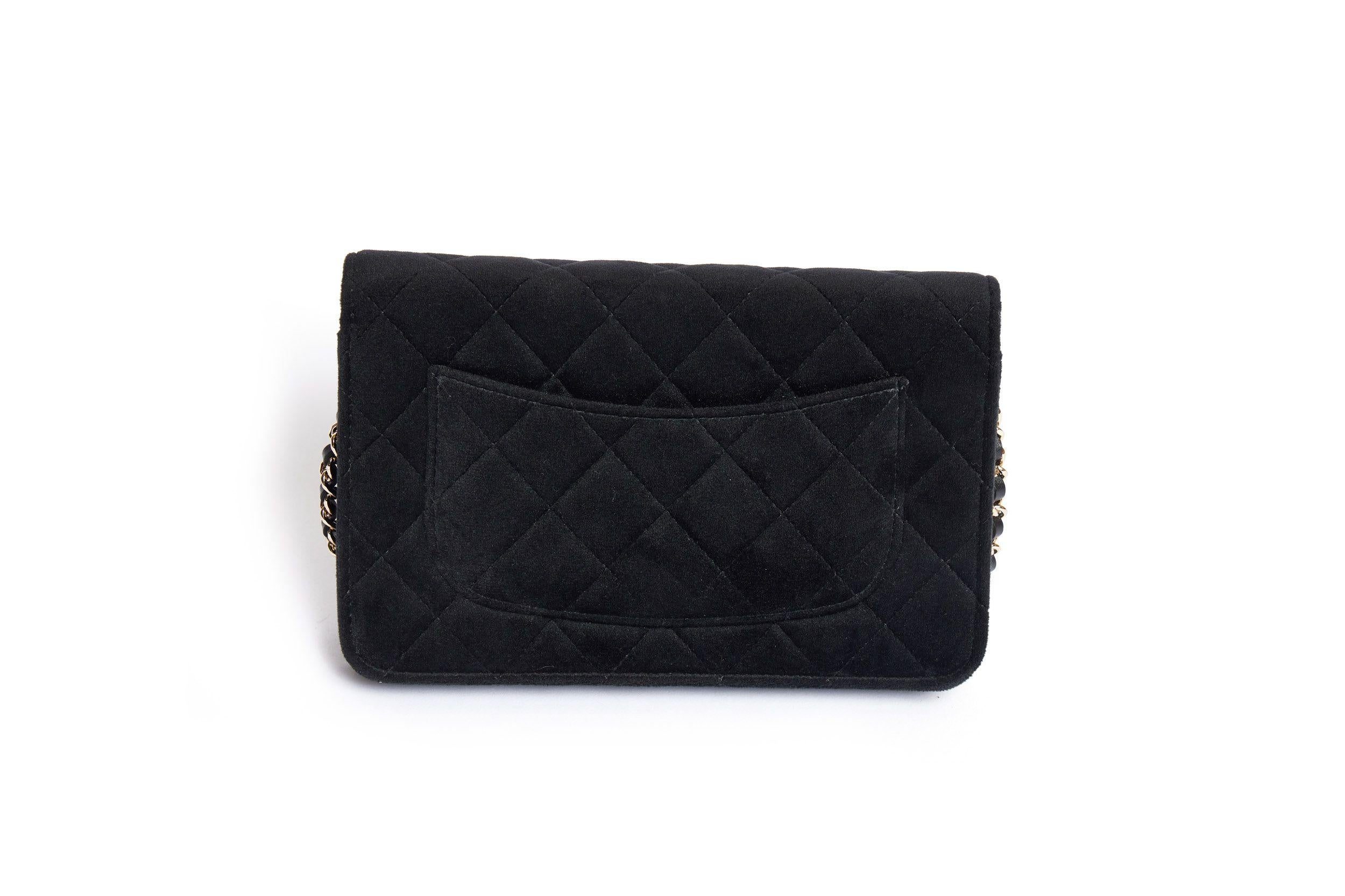 Chanel Velvet Wallet With Charm In New Condition In West Hollywood, CA