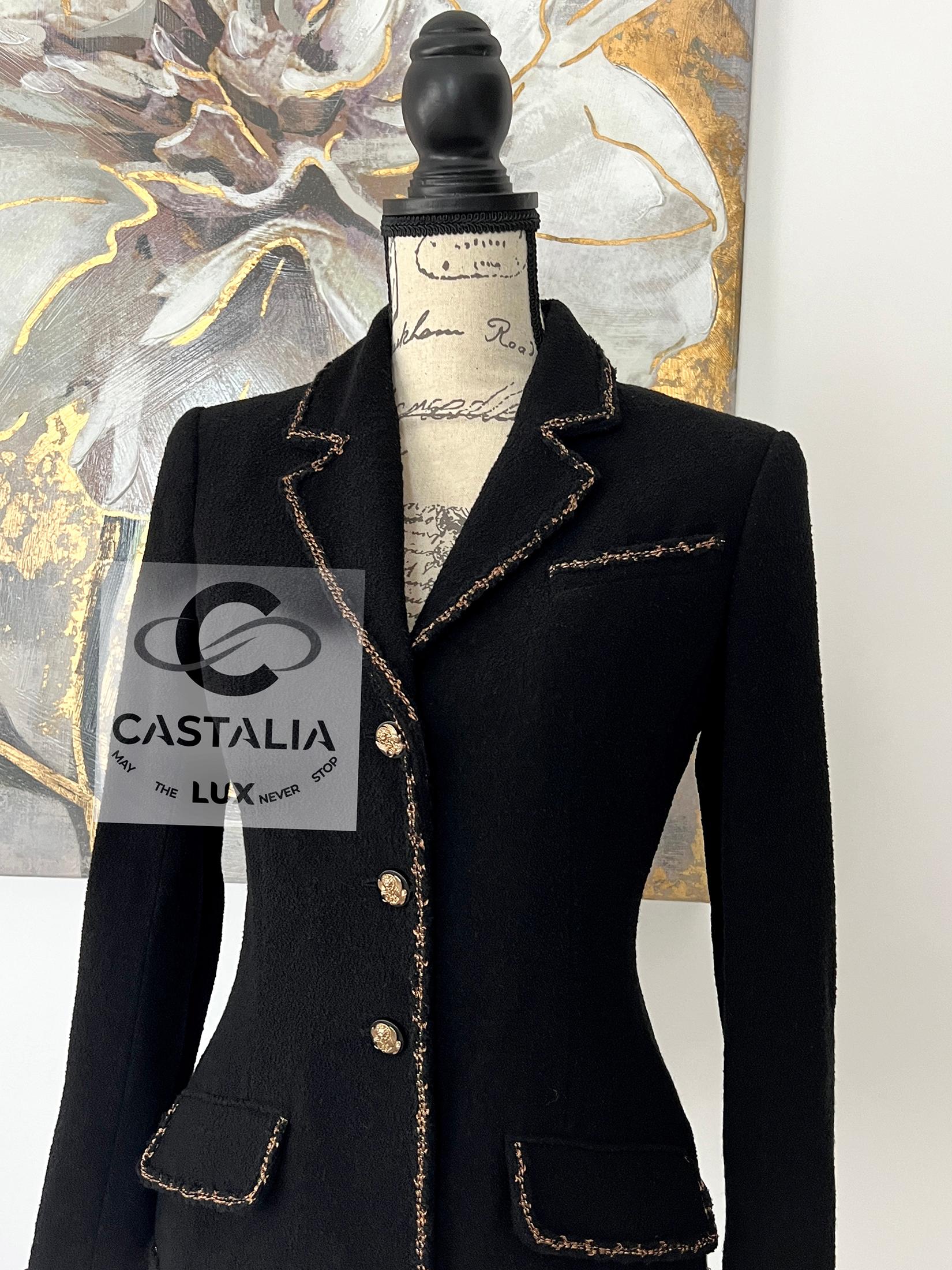 Chanel Giacca Venetian Grandeur in tweed nero 42 FR in vendita 2