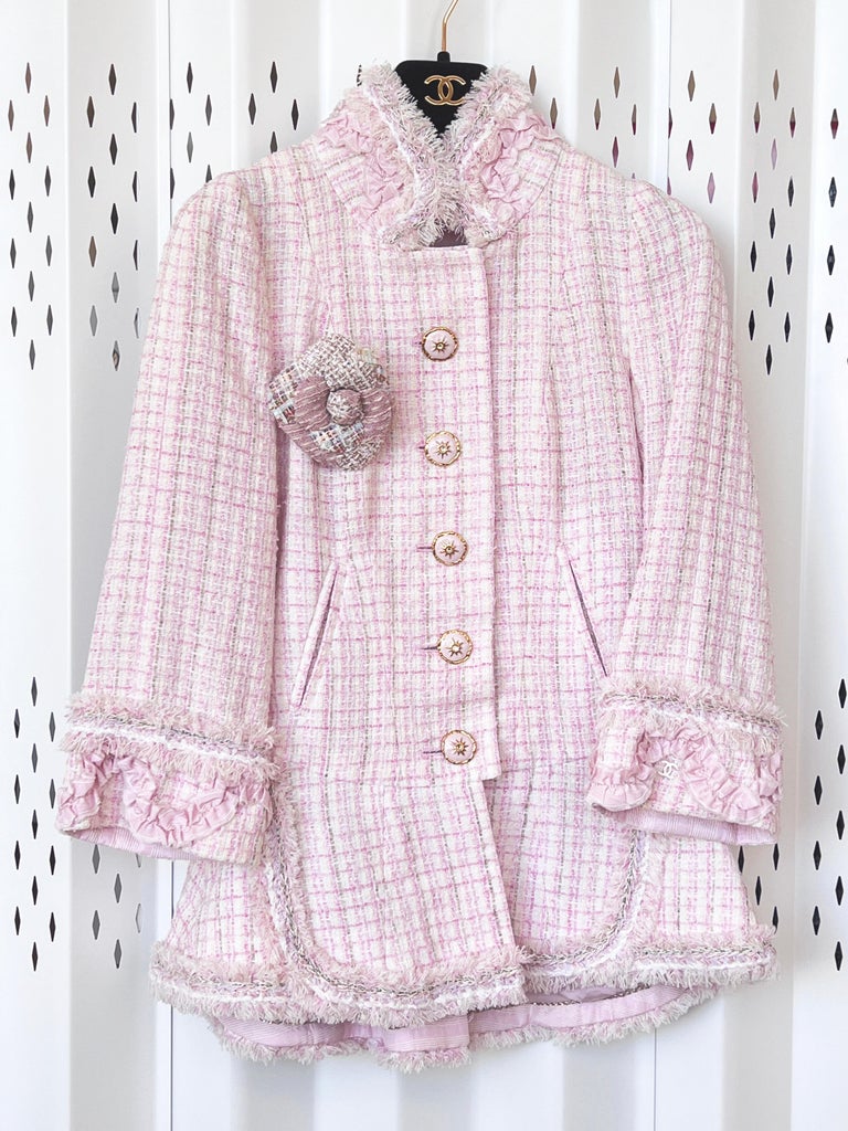 Chanel Versailles Collection Barbie Pink Tweed Jacket For Sale at