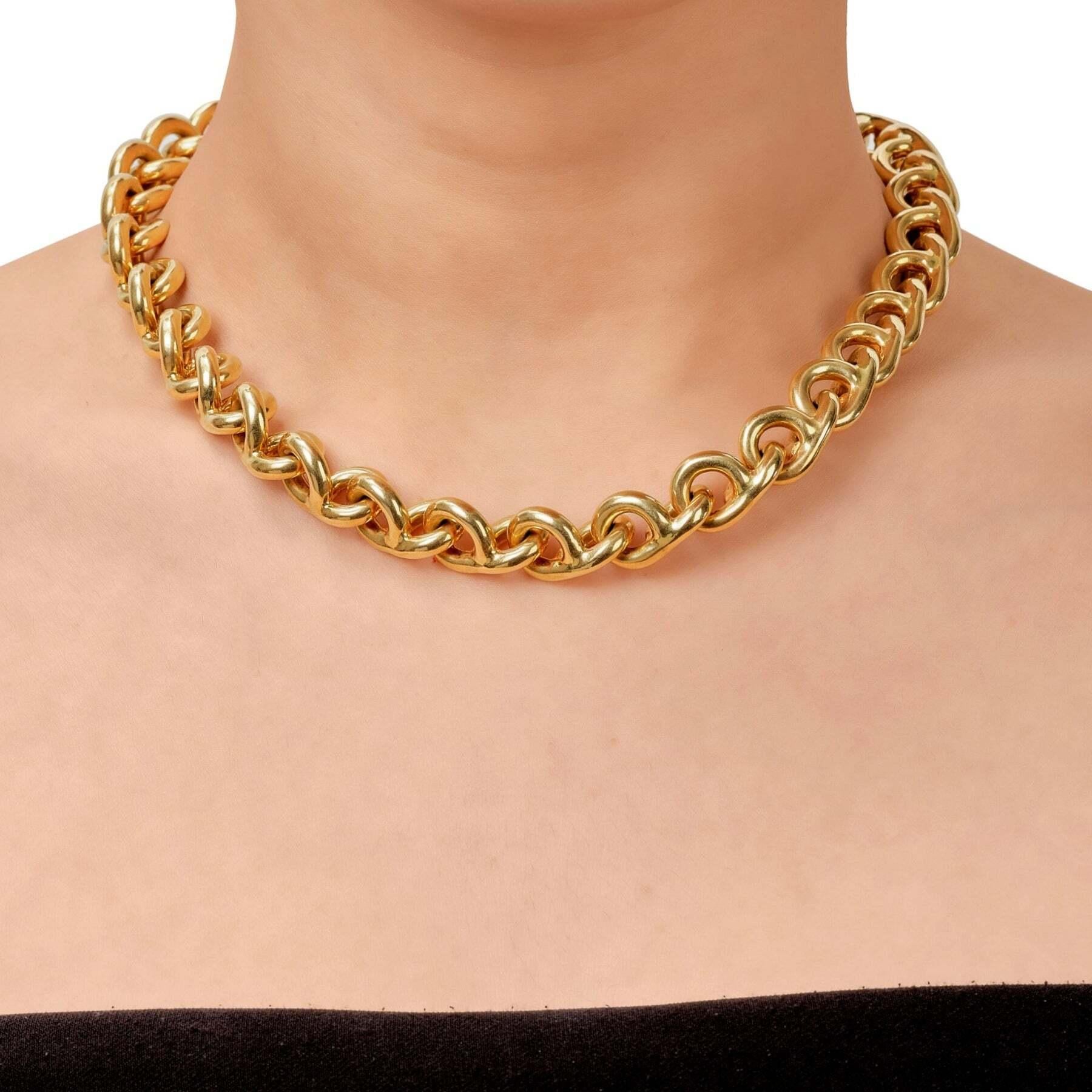 Collana Chanel vintage con catena A Link in oro giallo 18k In condizioni buone in vendita a Feasterville, PA