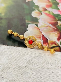 Chanel Vintage 1950s Flower Ruby Cabochon Long 6 Dots Ball Barrette Gold Brooch