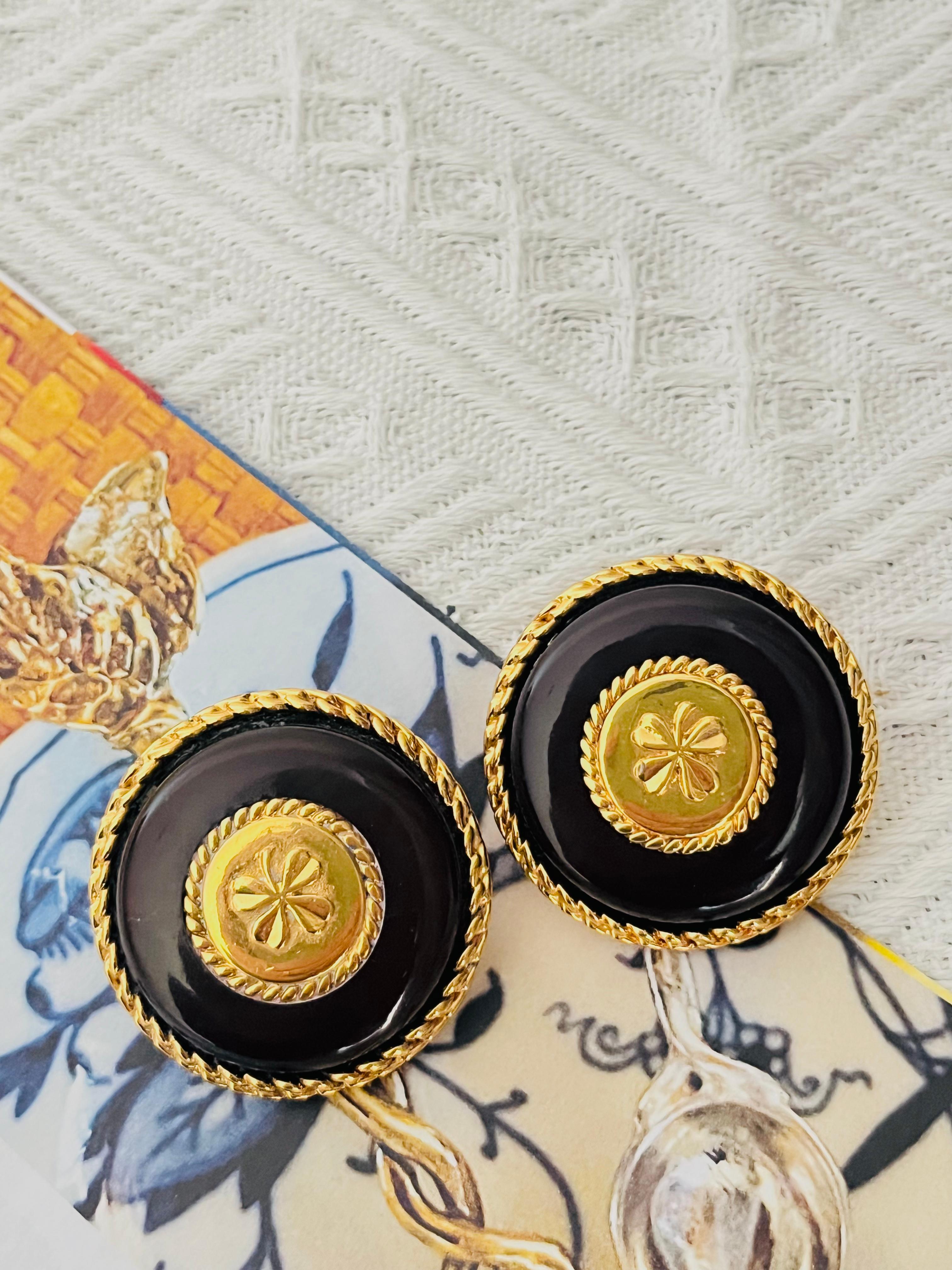 Women's or Men's Chanel Vintage 1960s Massive Large Black Lucky Four Leaf Clover Circle Earrings For Sale