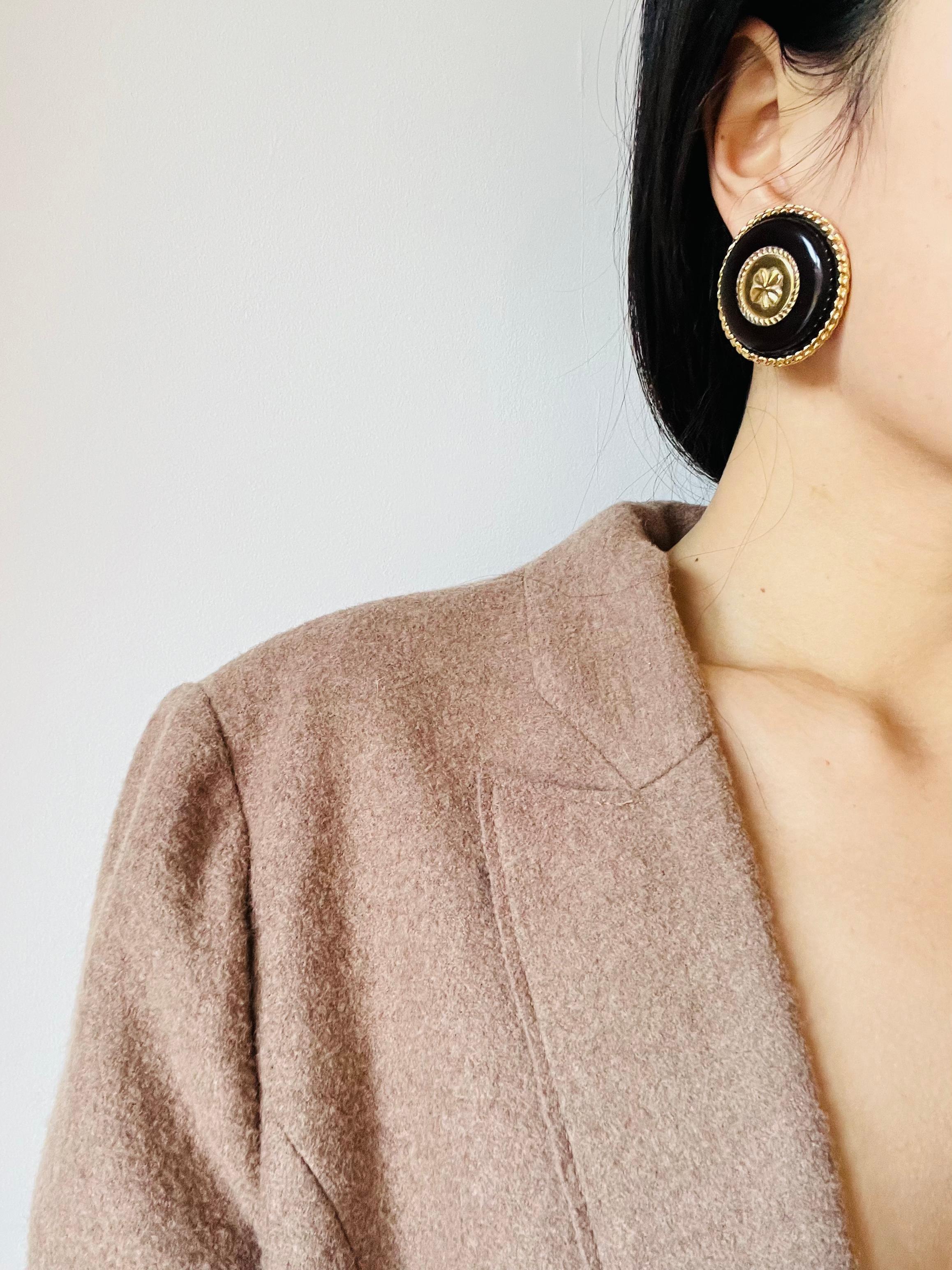 Chanel Vintage 1960s Massive Large Black Lucky Four Leaf Clover Circle Earrings For Sale 3