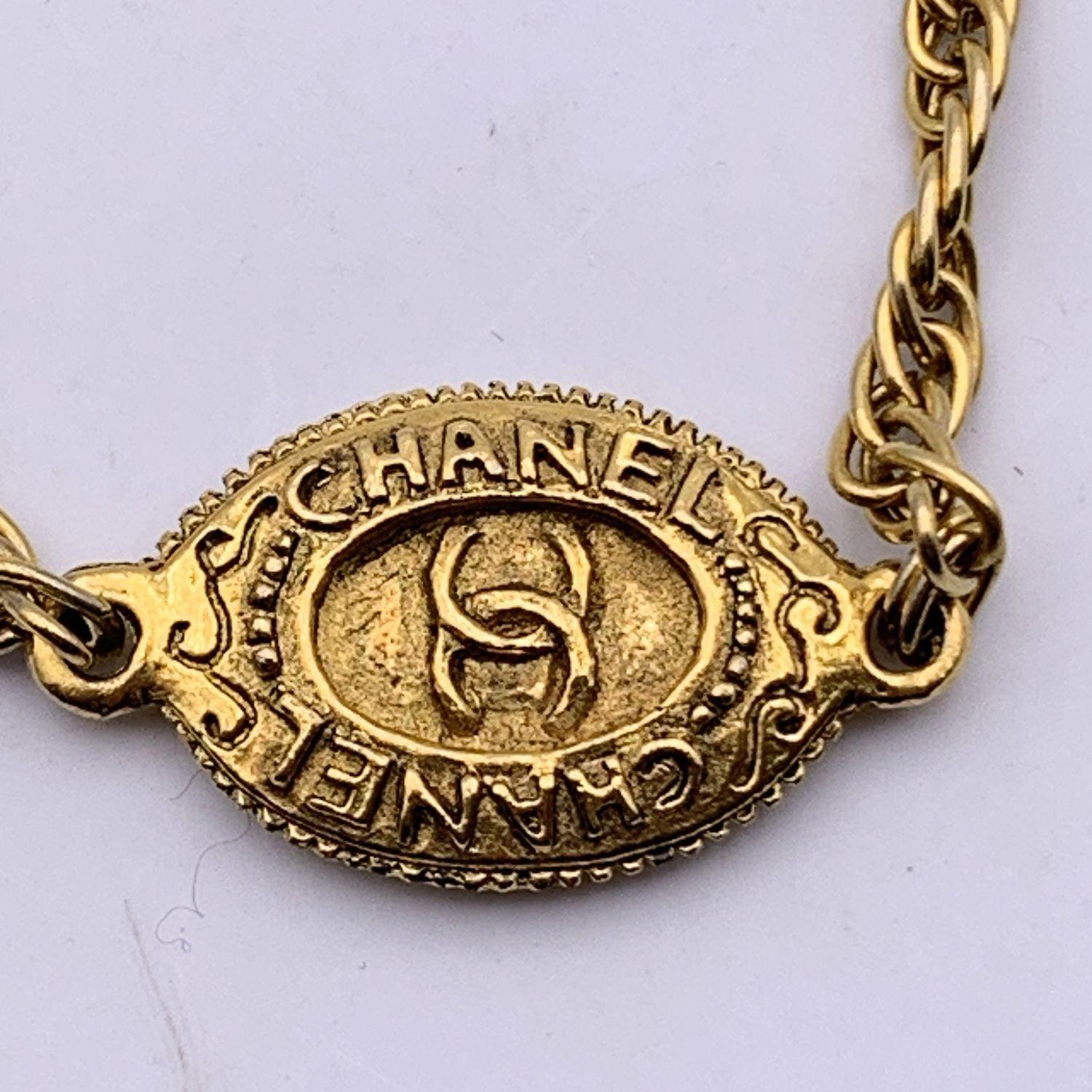 Chanel Vintage 1970s Gold Metal Long Oval Medallion Necklace For Sale 3