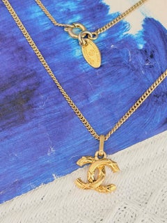 Chanel Vintage 1970s Iconic Gold Coco CC Logo Cross X Pendant Chain Necklace