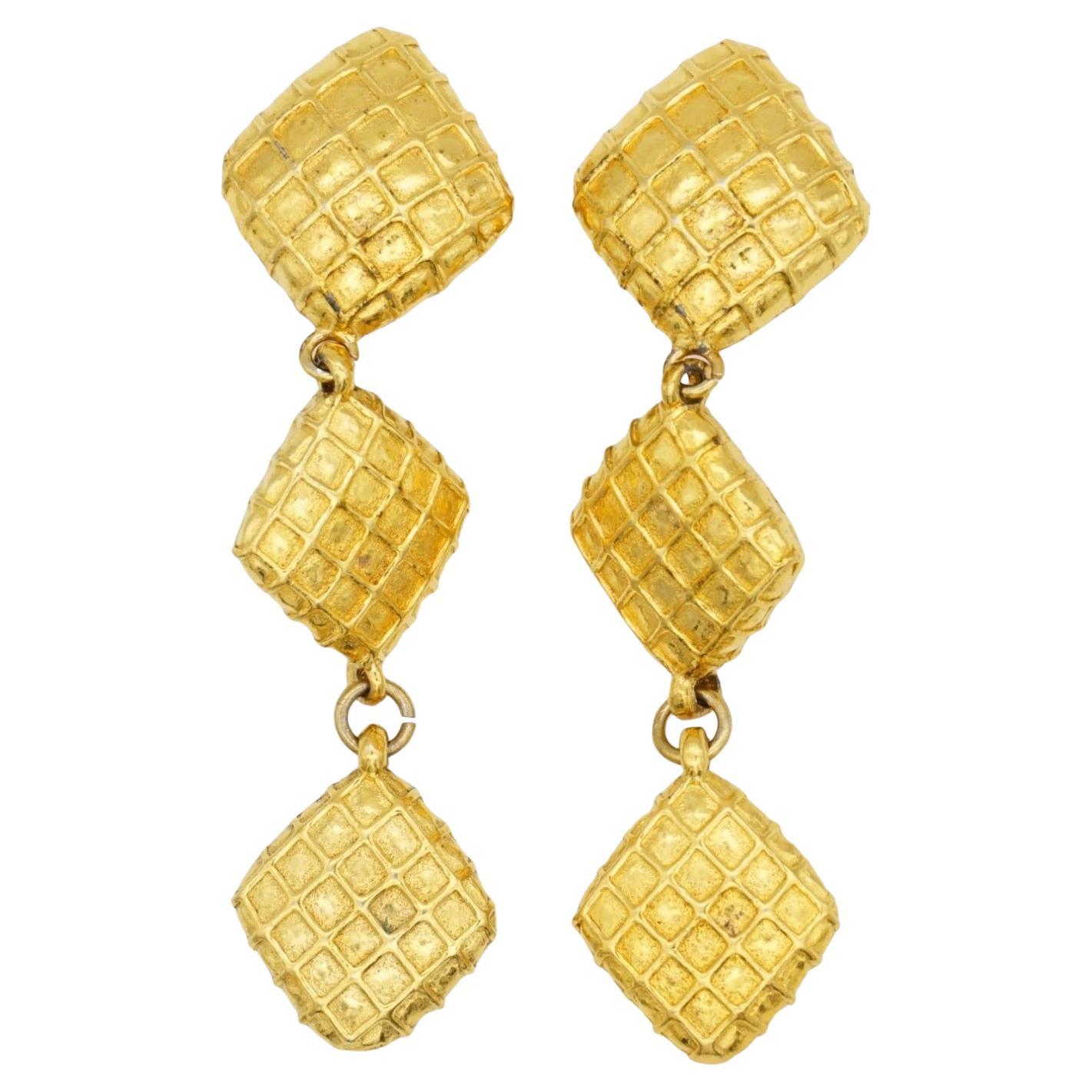 Chanel Vintage 1970s Large Iconic Trio 3 Waffle Matelassé Quilted Drop Earrings For Sale