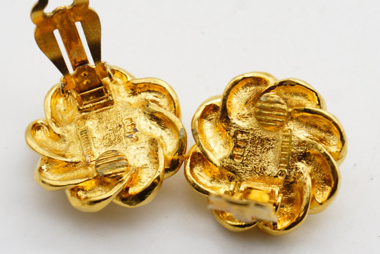 Chanel Vintage 1970s Große Weiße Runde Perle Blume Wirbel Twist Seil Ohrringe im Angebot 8