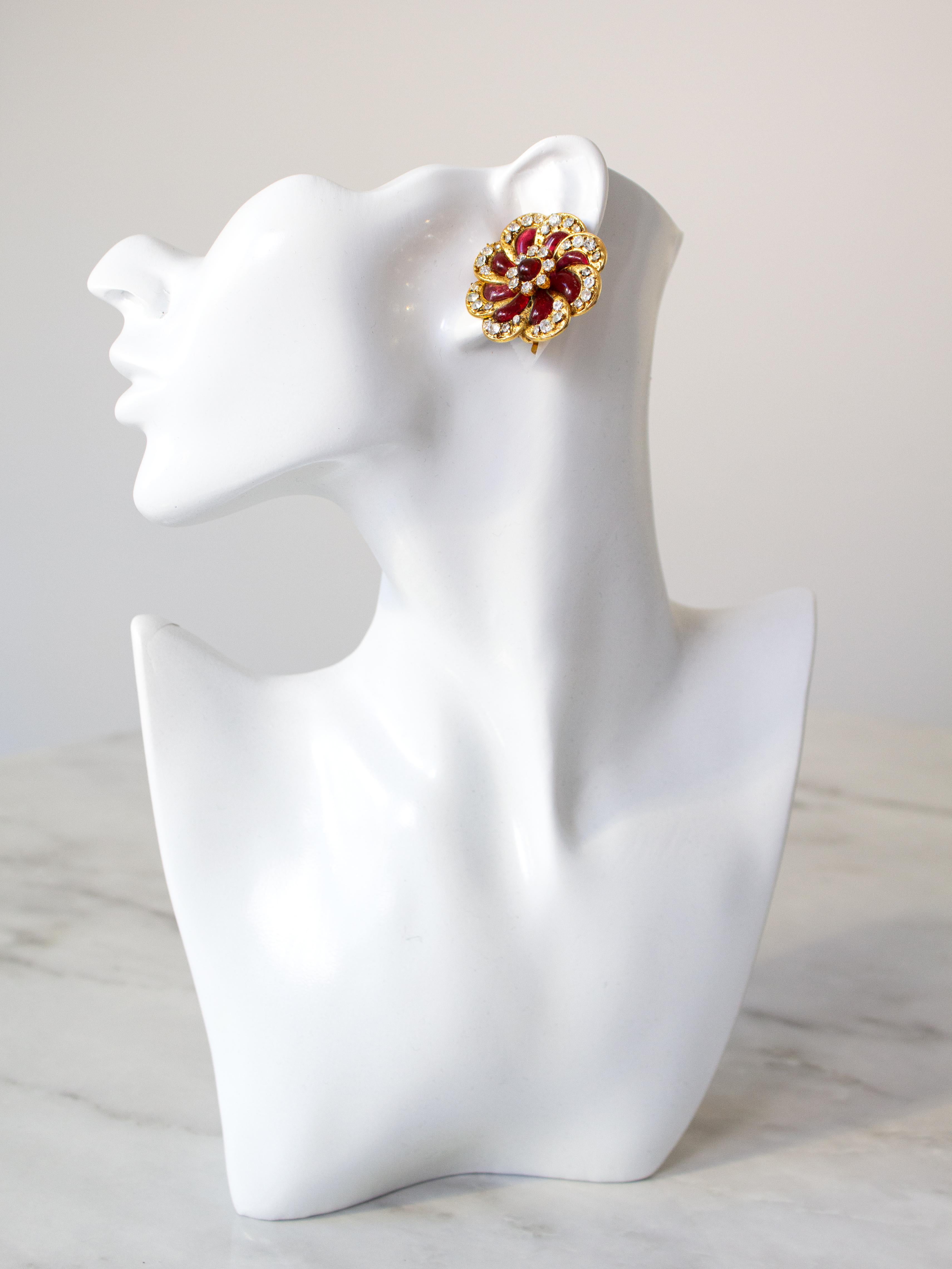 Chanel Vintage 1970s Red Gold Gripoix Crystal Flower Camellia Clip On Earrings For Sale 7