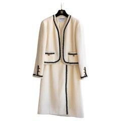 Chanel Vintage 1980s Ivory Cream Ecru Black Gold CC Tweed Jacket Skirt Suit